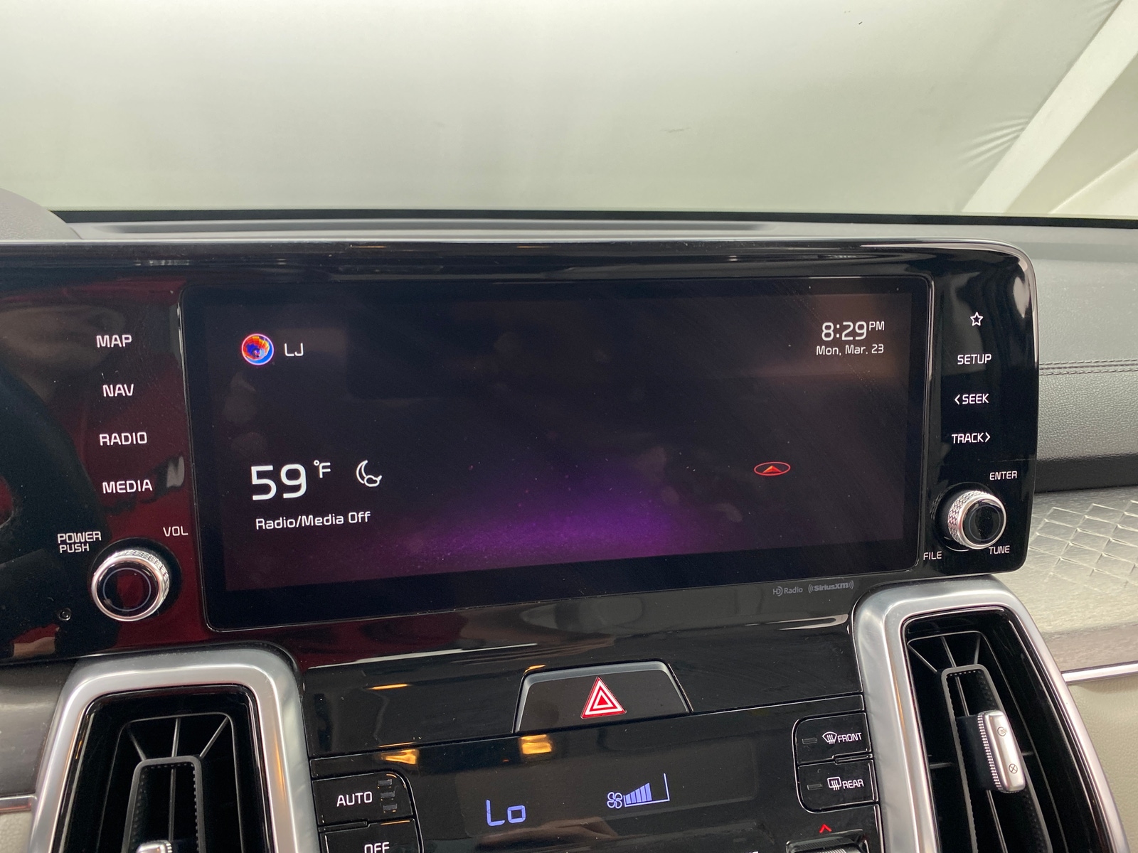 Thumbnail: 2022 Kia Sorento - 3