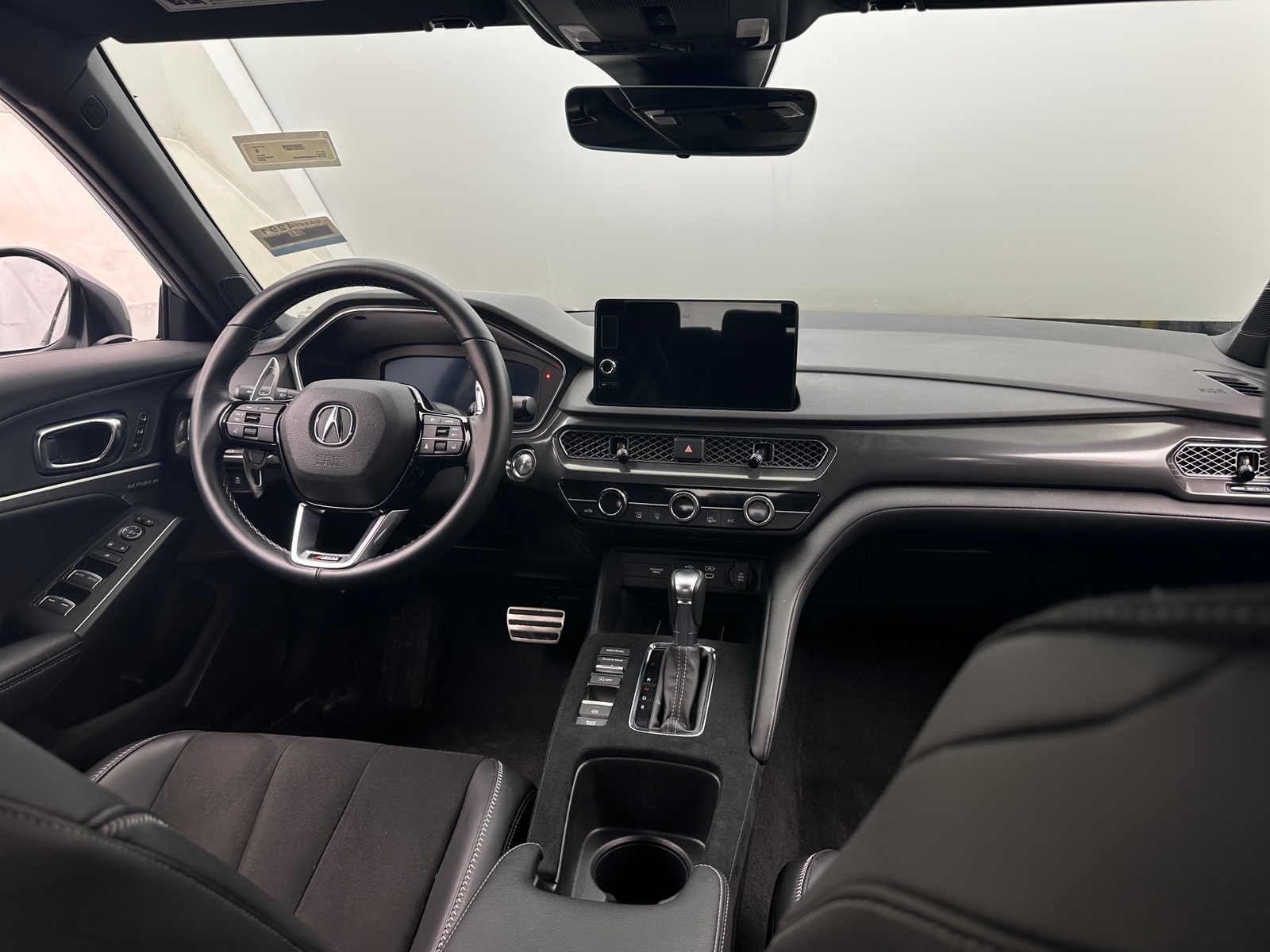 Thumbnail: 2024 Acura Integra - 2