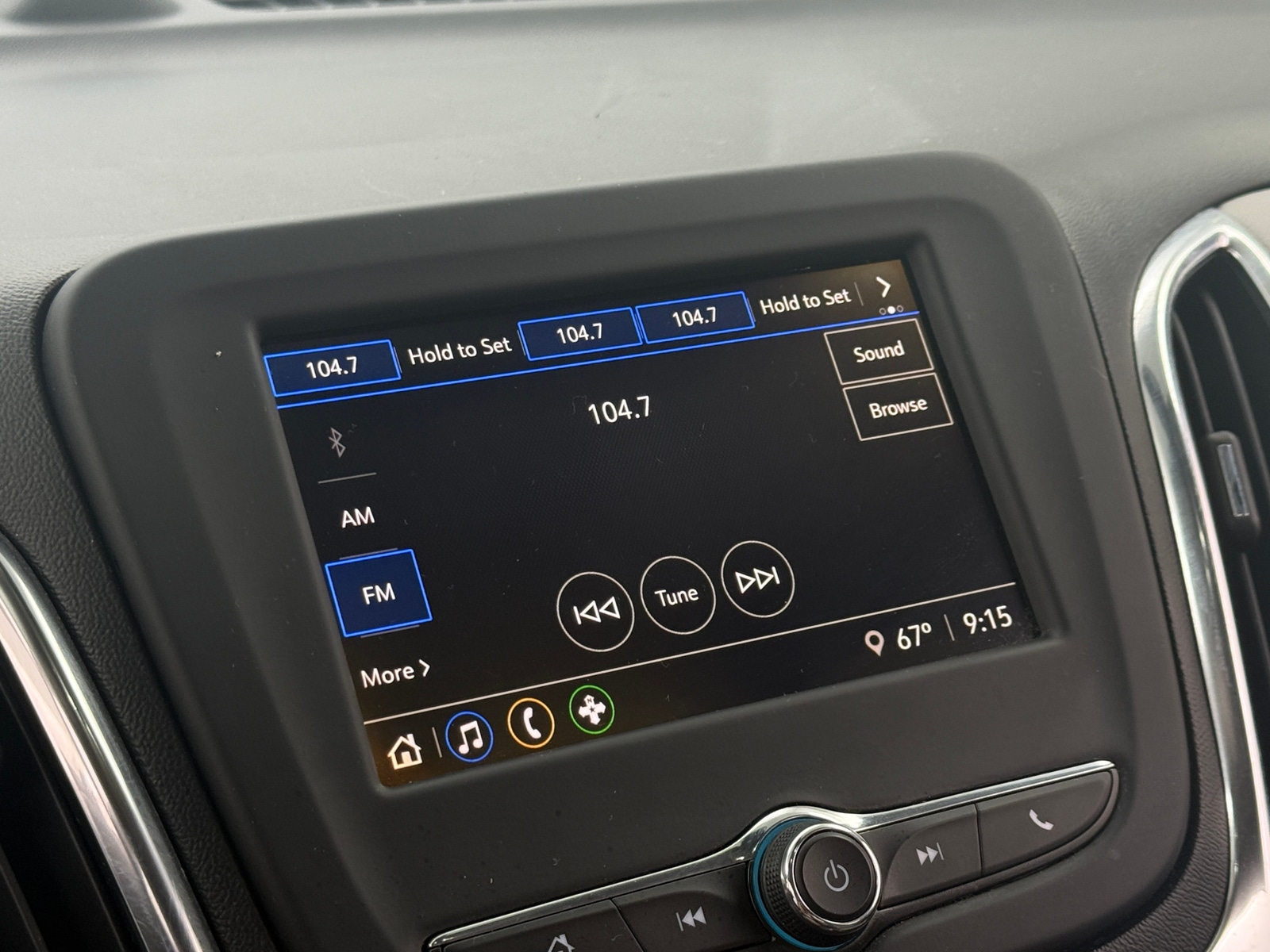 Thumbnail: 2022 Chevrolet Equinox - 4