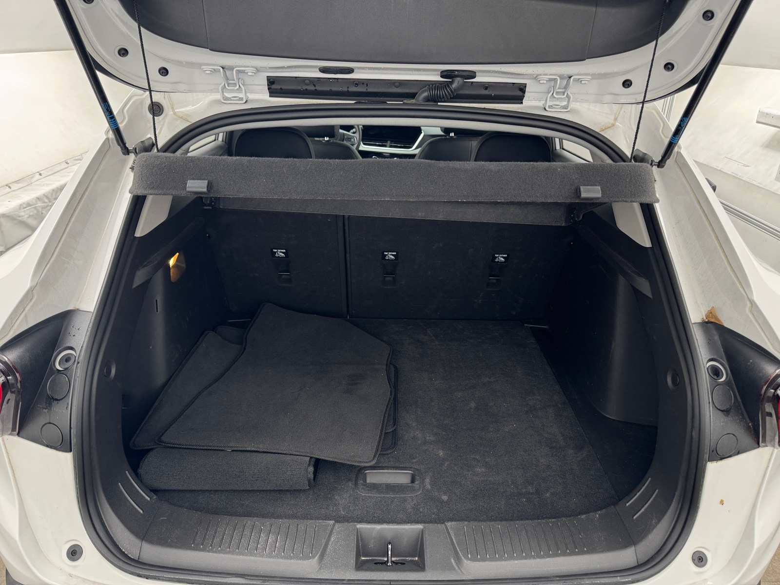 Thumbnail: 2025 Chevrolet Trax - 7