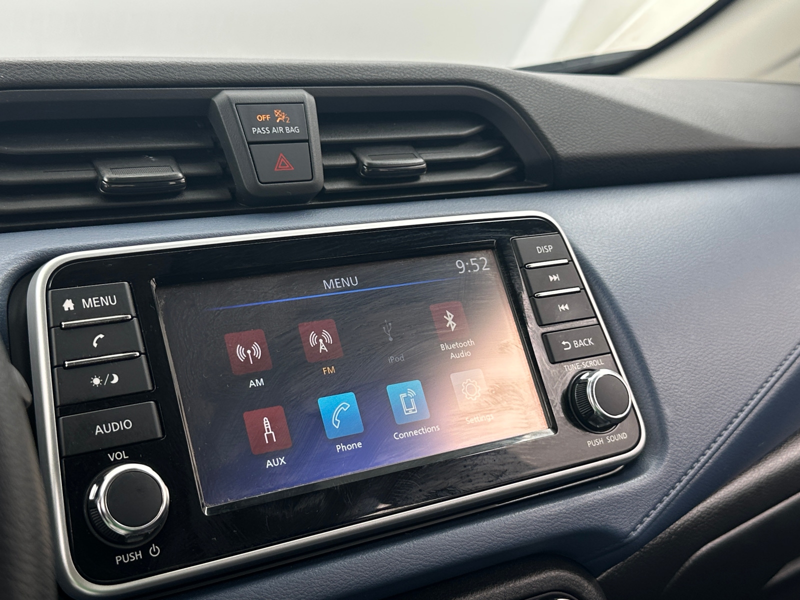 Thumbnail: 2025 Nissan Versa - 4