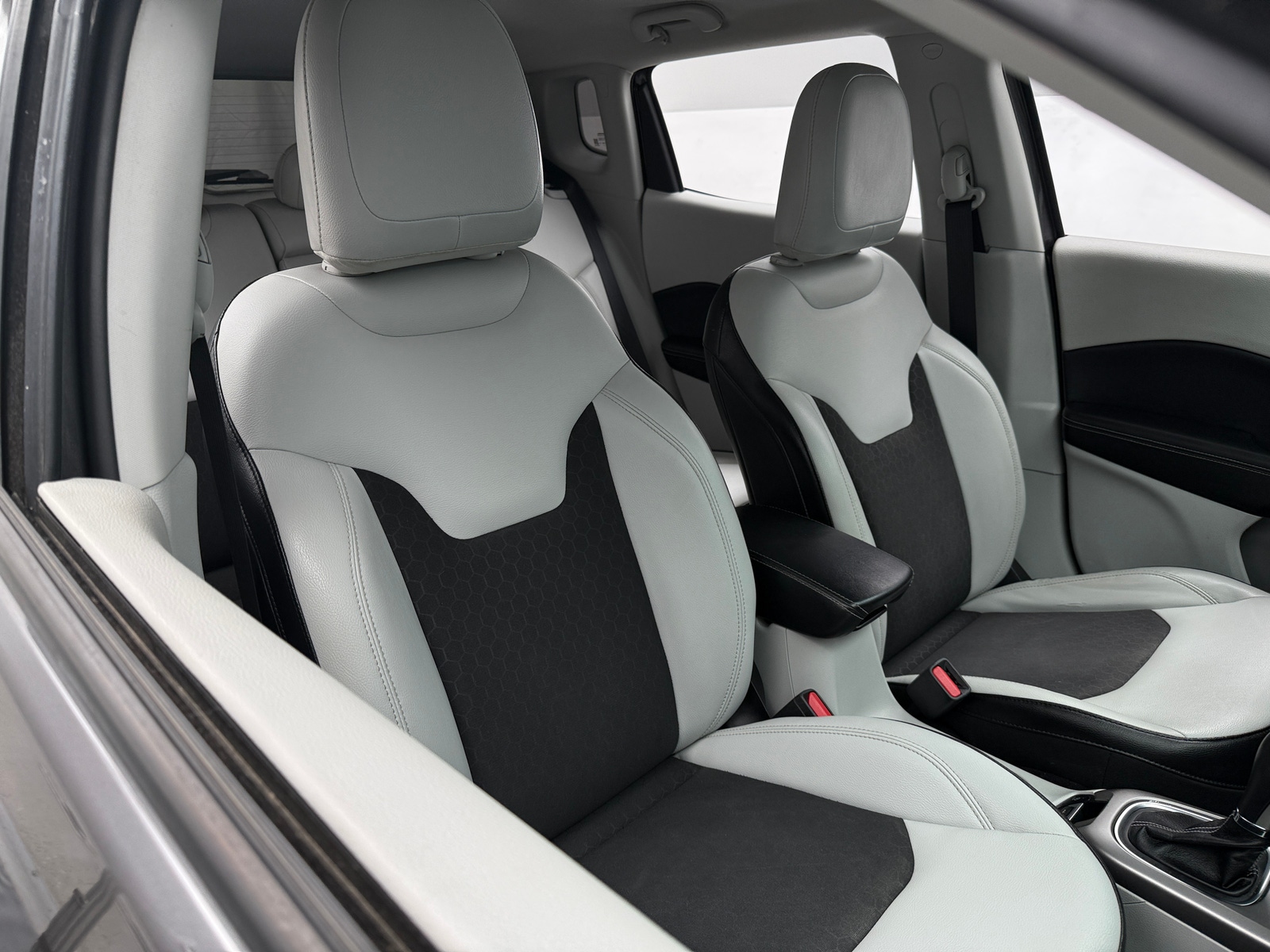 Thumbnail: 2017 Jeep Compass - 2