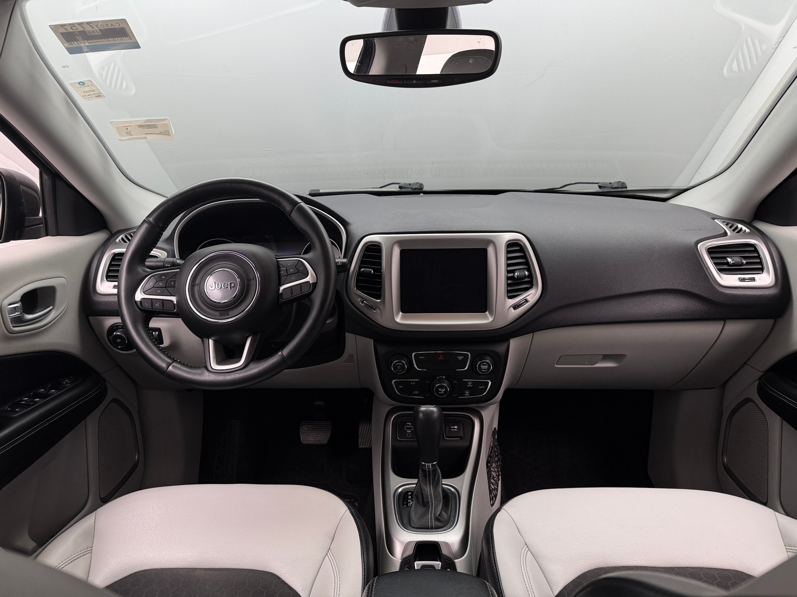 Thumbnail: 2017 Jeep Compass - 3