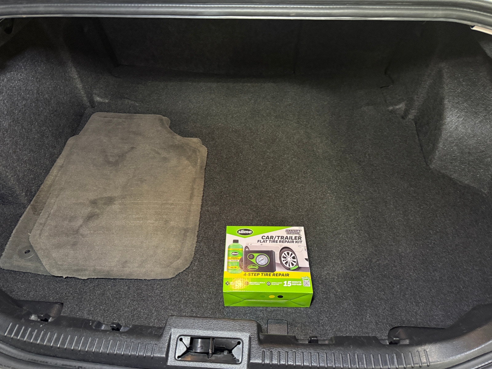 Thumbnail: 2012 Lincoln MKZ - 6