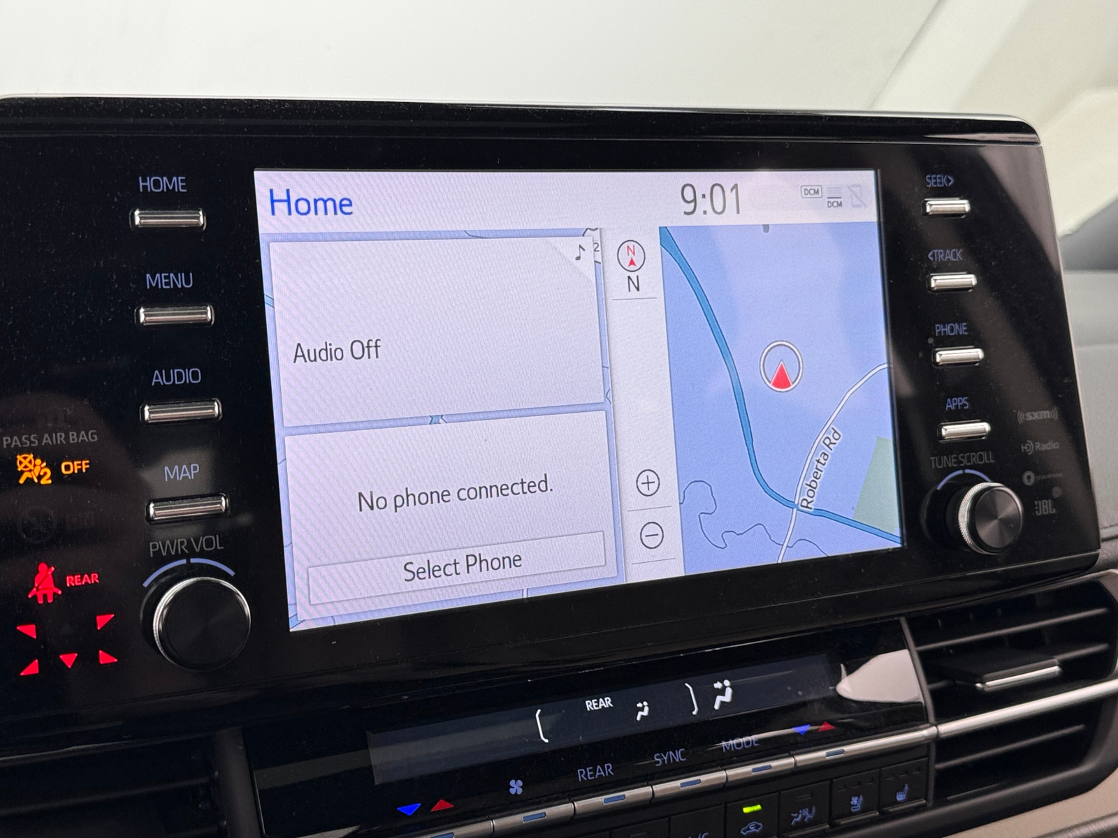 Thumbnail: 2023 Toyota Sienna - 3