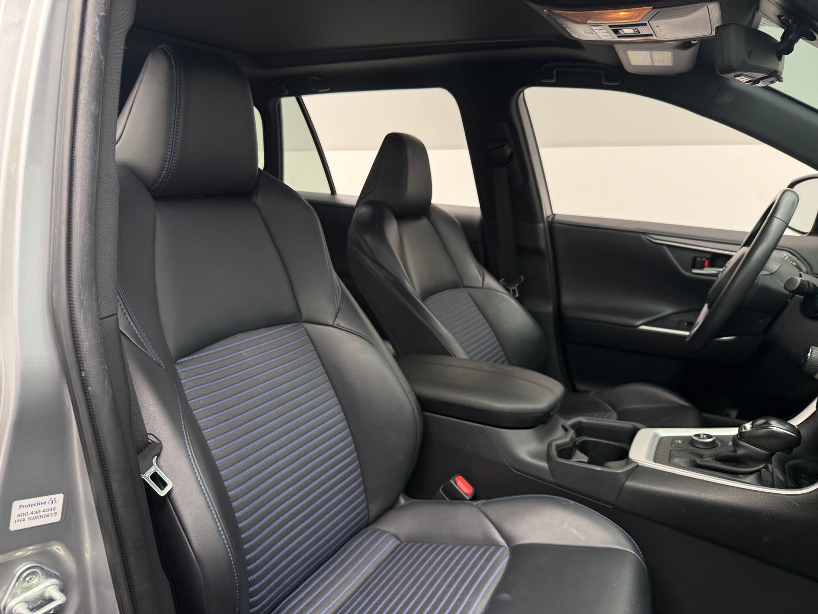 Thumbnail: 2020 Toyota RAV4 - 2