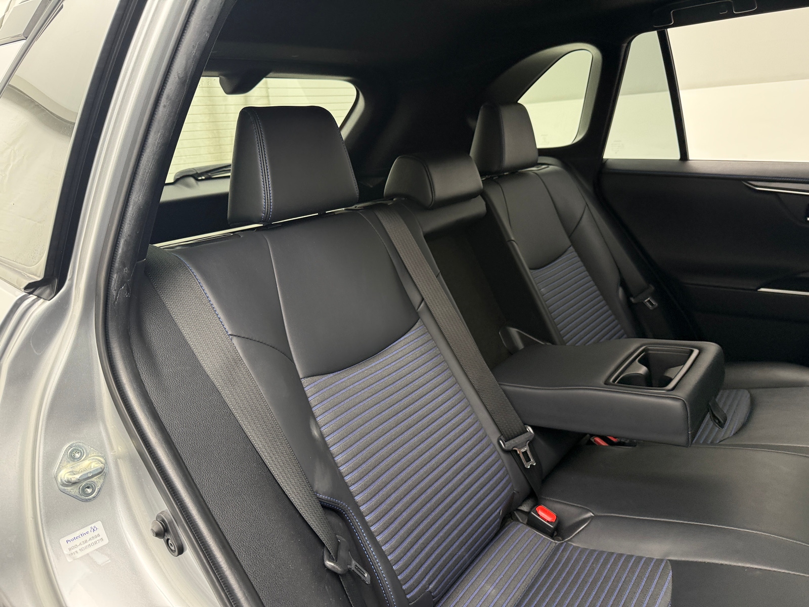 Thumbnail: 2020 Toyota RAV4 - 6