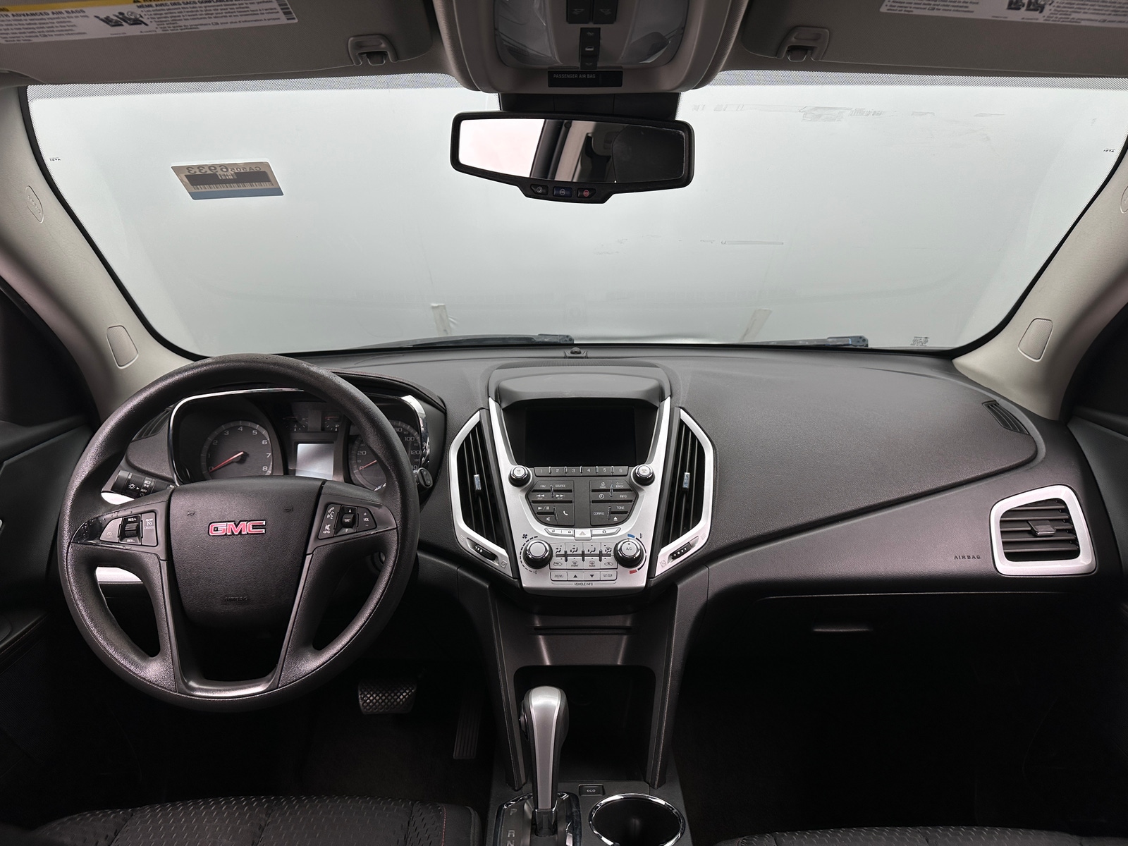 Thumbnail: 2015 GMC Terrain - 3