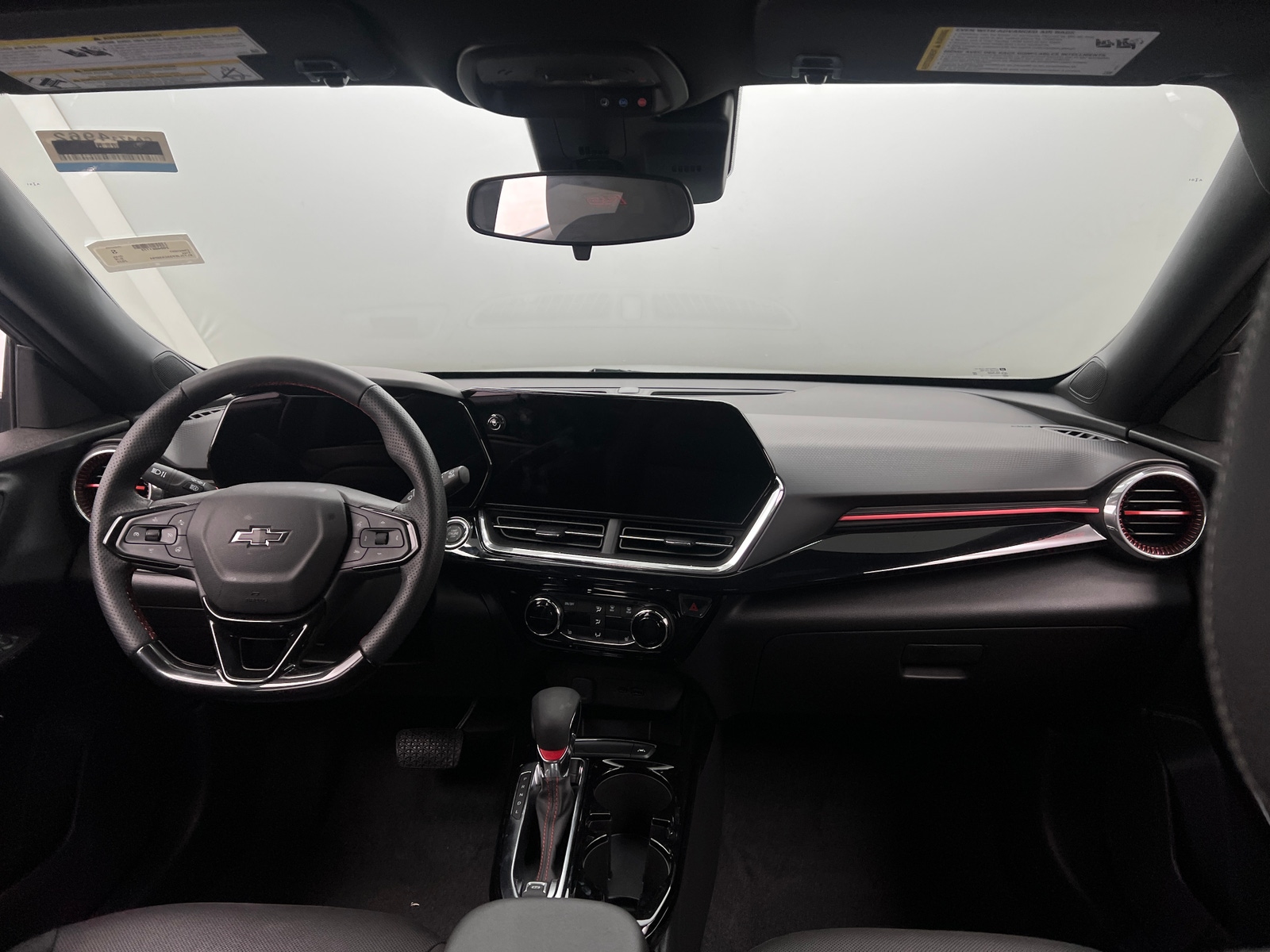 Thumbnail: 2025 Chevrolet Trax - 2