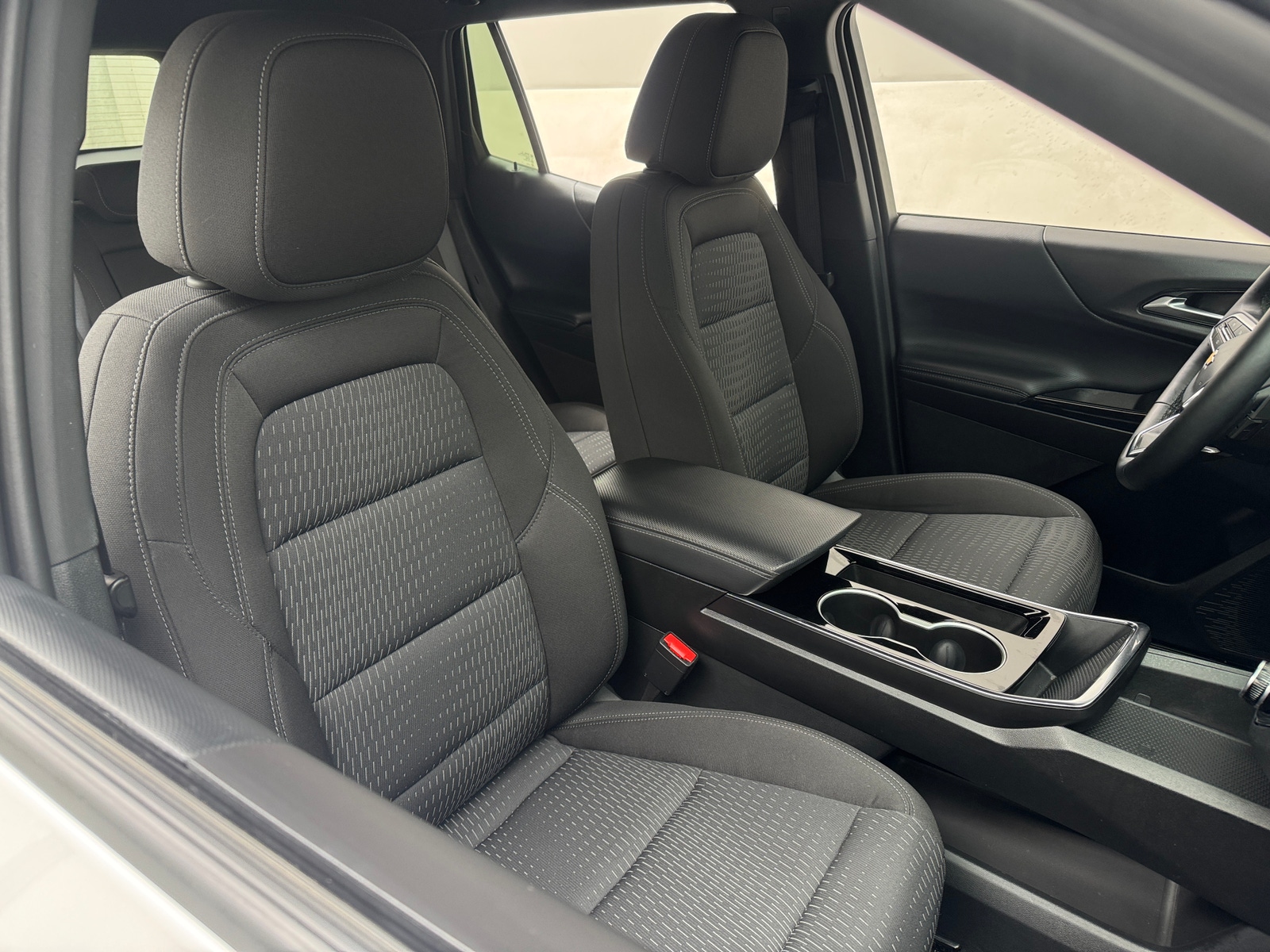 Thumbnail: 2025 Chevrolet Equinox - 2