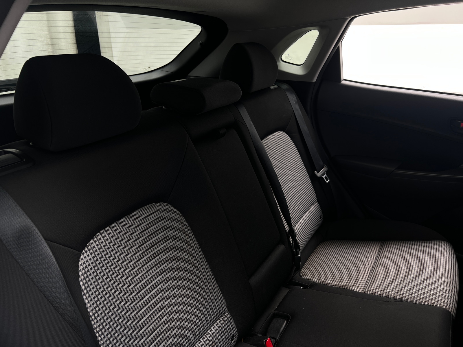 Thumbnail: 2020 Hyundai Kona - 6