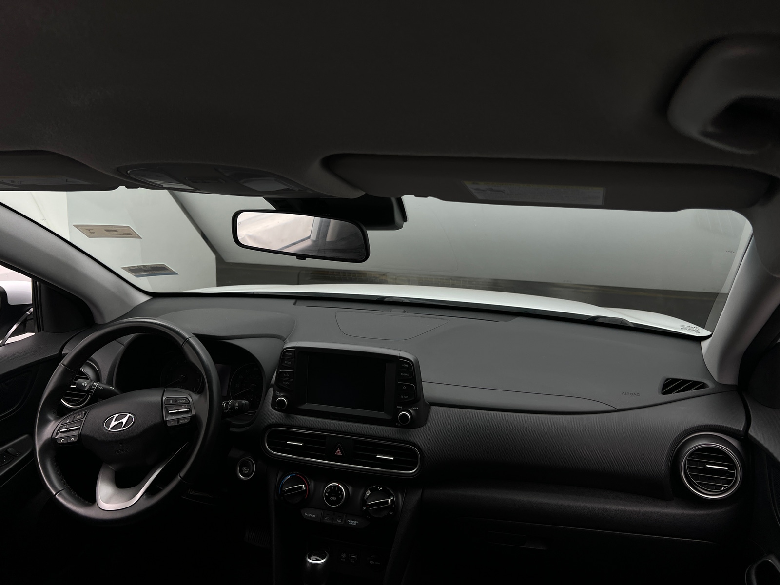 Thumbnail: 2020 Hyundai Kona - 3