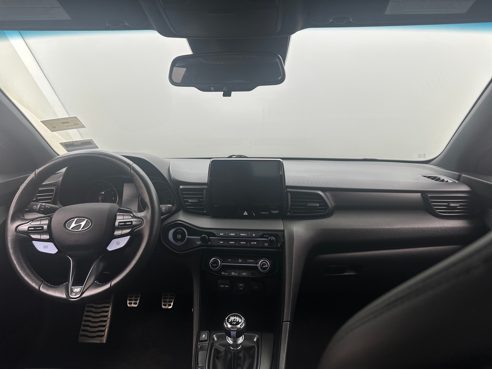 Thumbnail: 2022 Hyundai Veloster - 3