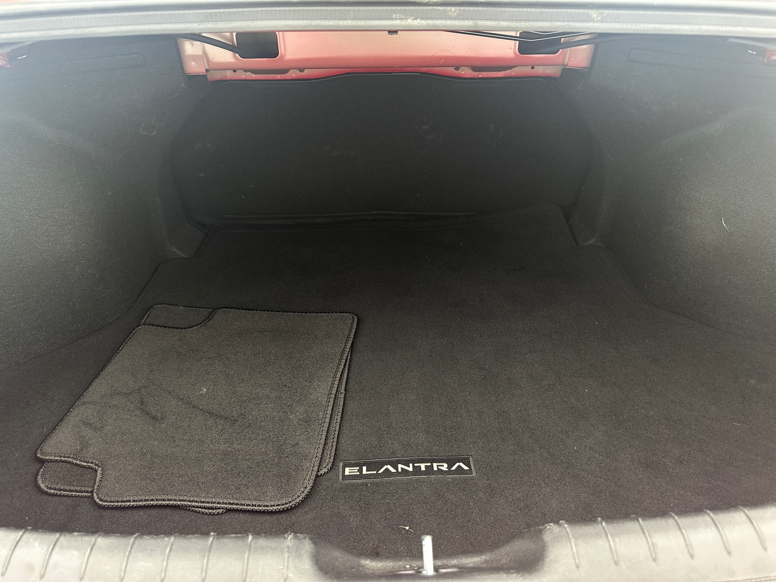 Thumbnail: 2022 Hyundai Elantra - 7