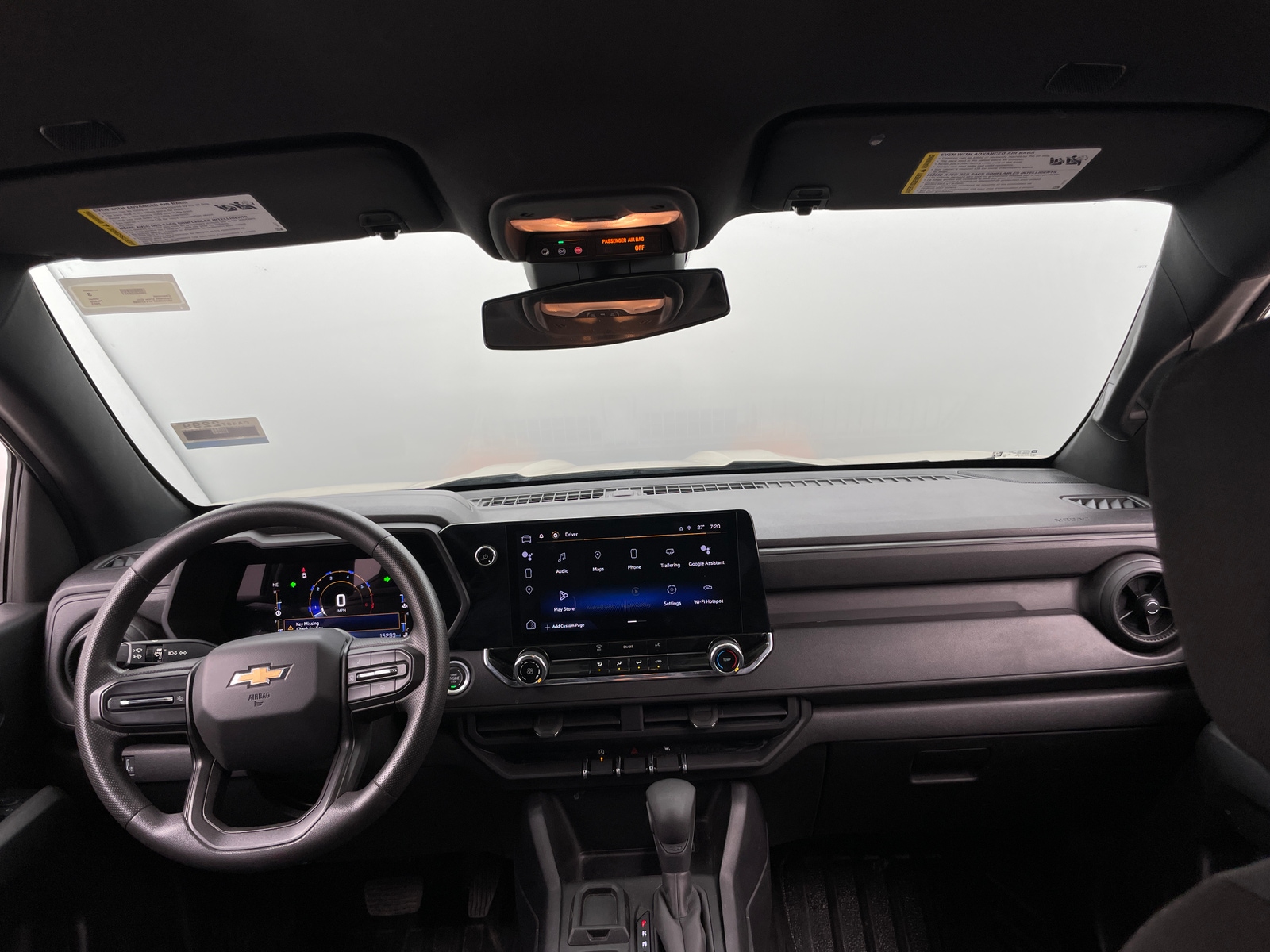 Thumbnail: 2023 Chevrolet Colorado - 3