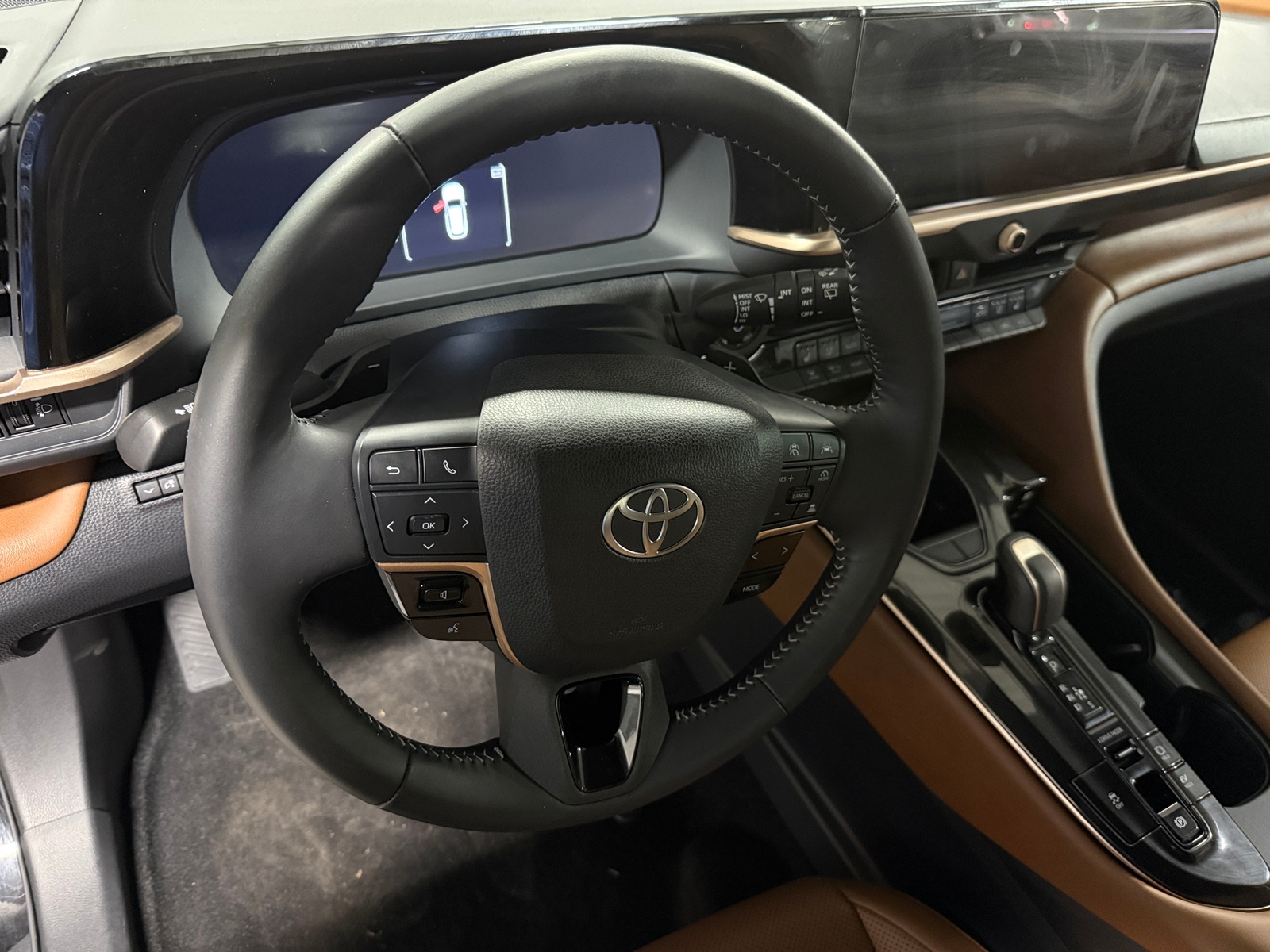 Thumbnail: 2025 Toyota Crown Signia - 4