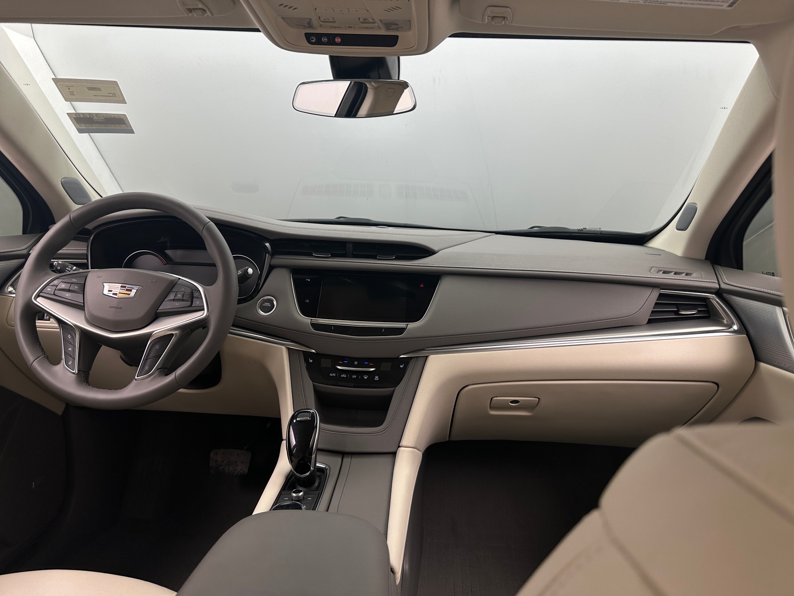 Thumbnail: 2025 Cadillac XT5 - 2