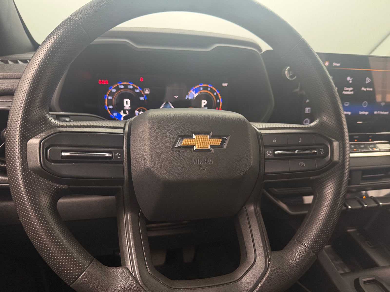 Thumbnail: 2024 Chevrolet Colorado - 5