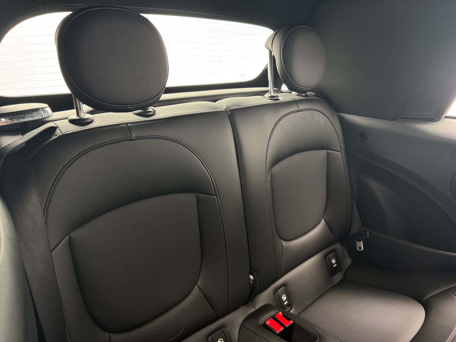 Thumbnail: 2019 MINI Cooper Convertible - 5