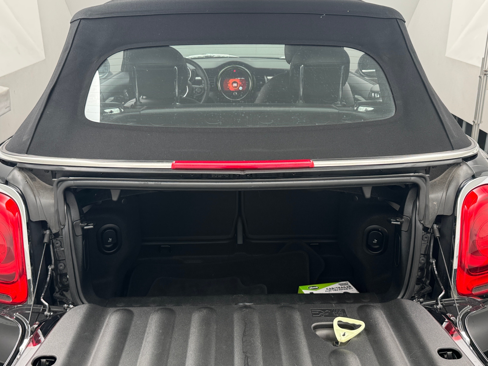 Thumbnail: 2019 MINI Cooper Convertible - 6