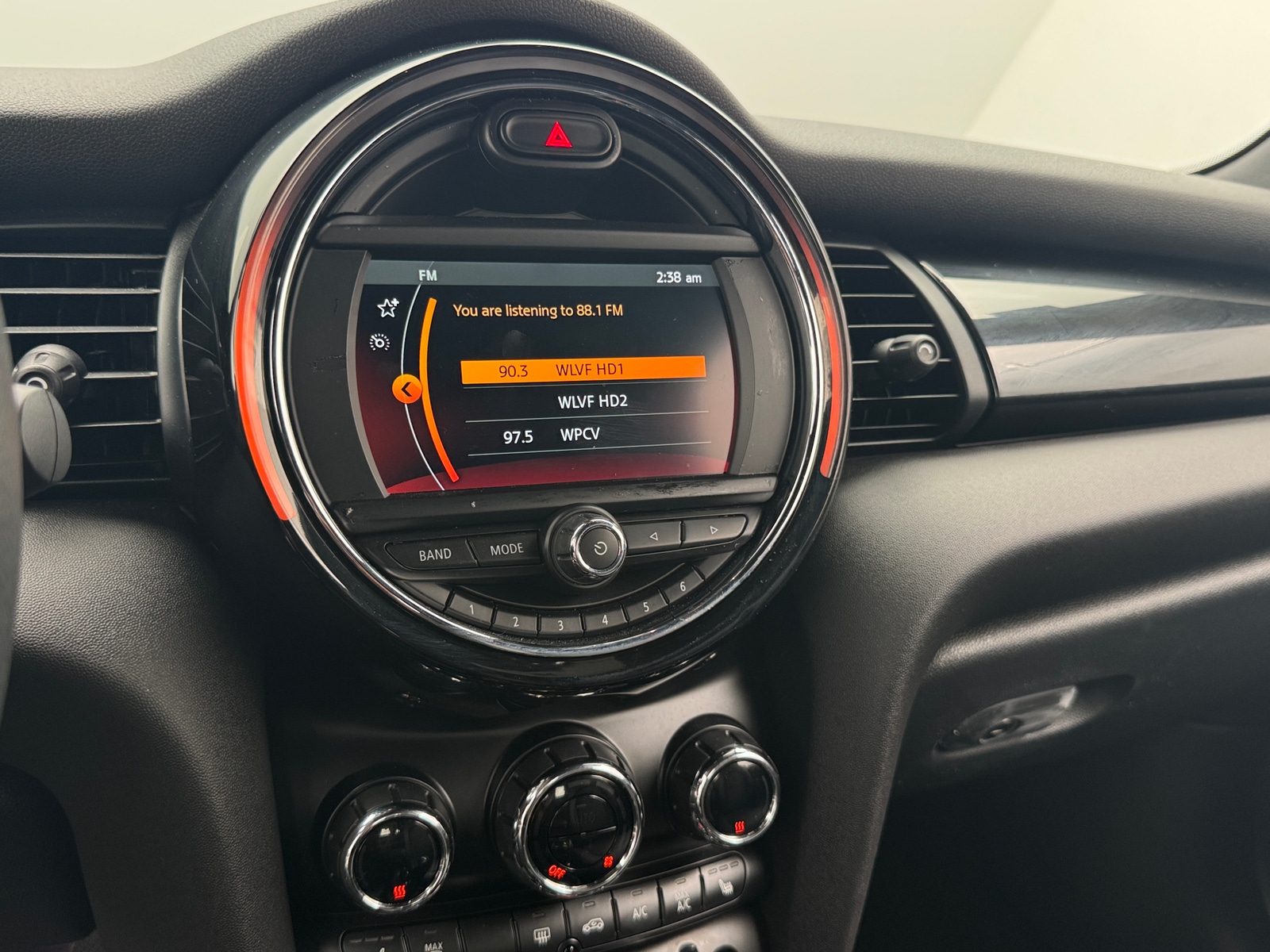 Thumbnail: 2019 MINI Cooper Convertible - 3