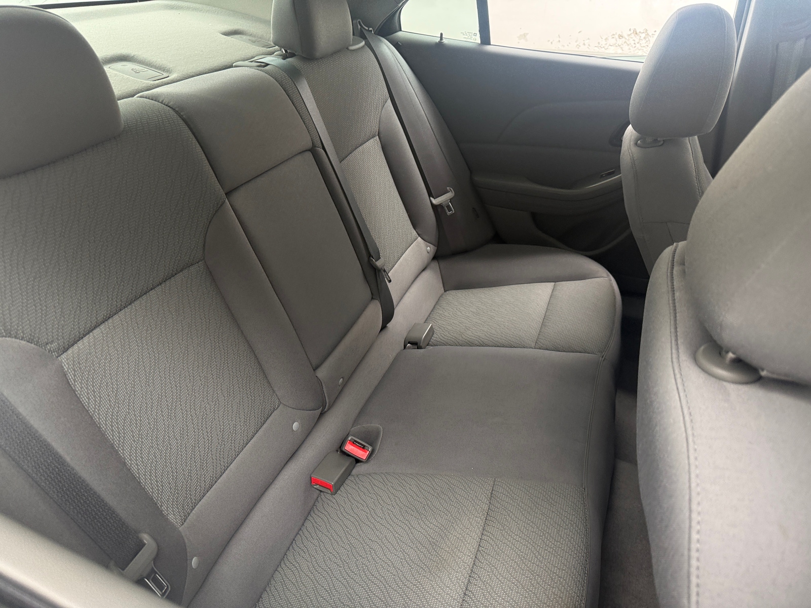 Thumbnail: 2015 Chevrolet Malibu - 6