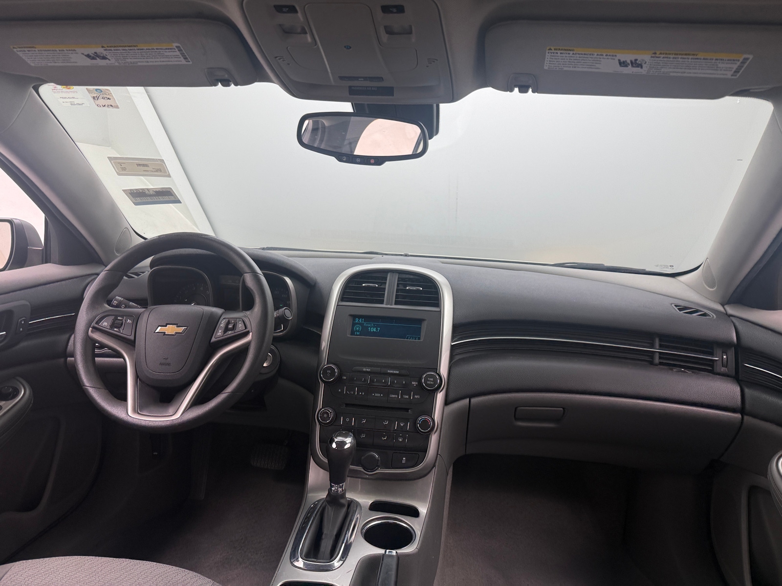 Thumbnail: 2015 Chevrolet Malibu - 3