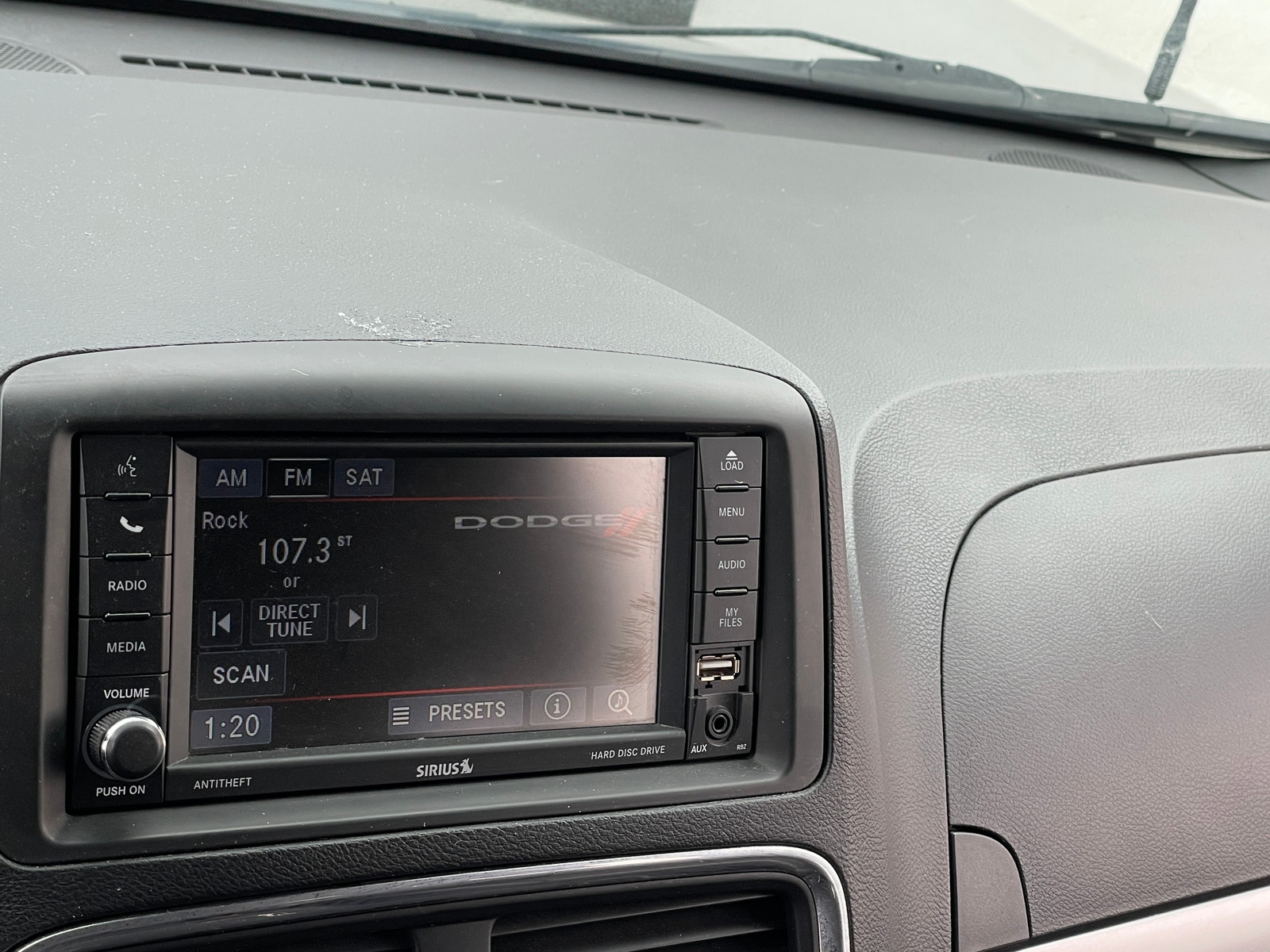 Thumbnail: 2017 Dodge Grand Caravan - 3