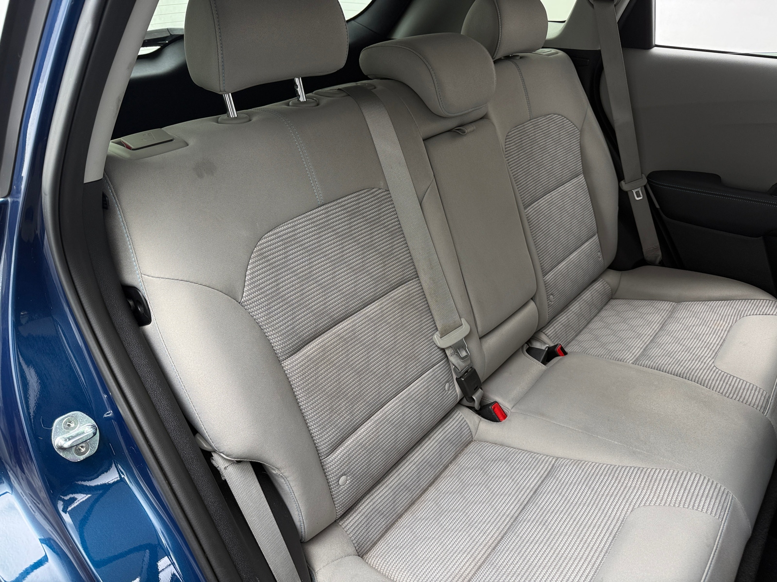 Thumbnail: 2020 Kia Niro - 6