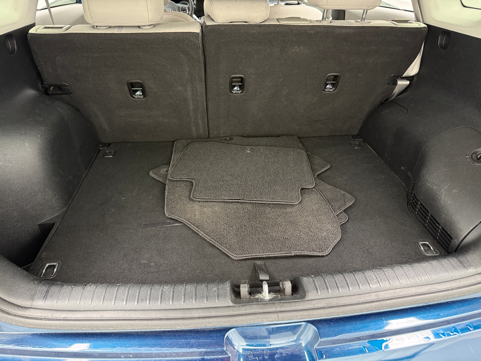 Thumbnail: 2020 Kia Niro - 7