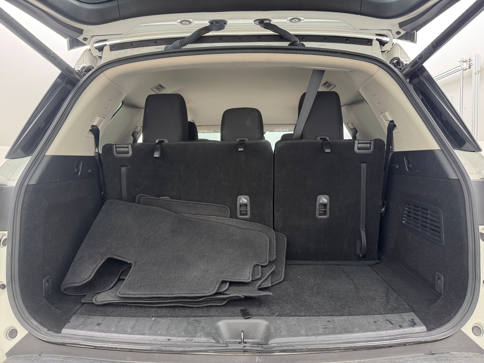 Thumbnail: 2025 Nissan Pathfinder - 7