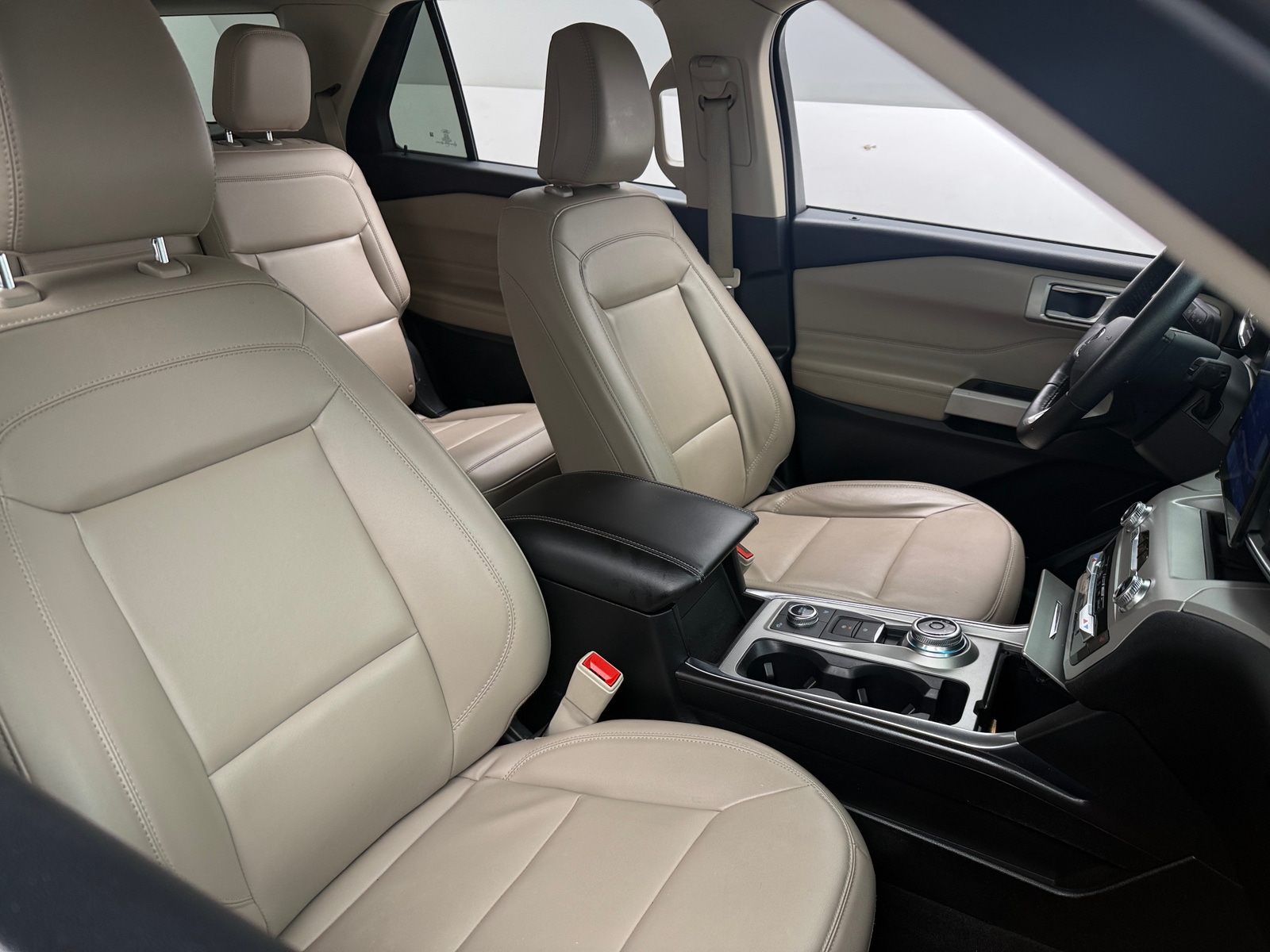 Thumbnail: 2024 Ford Explorer - 2