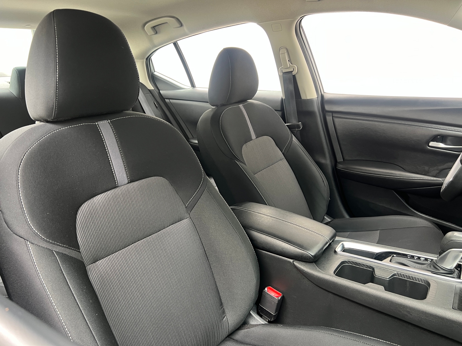 Thumbnail: 2025 Nissan Sentra - 2