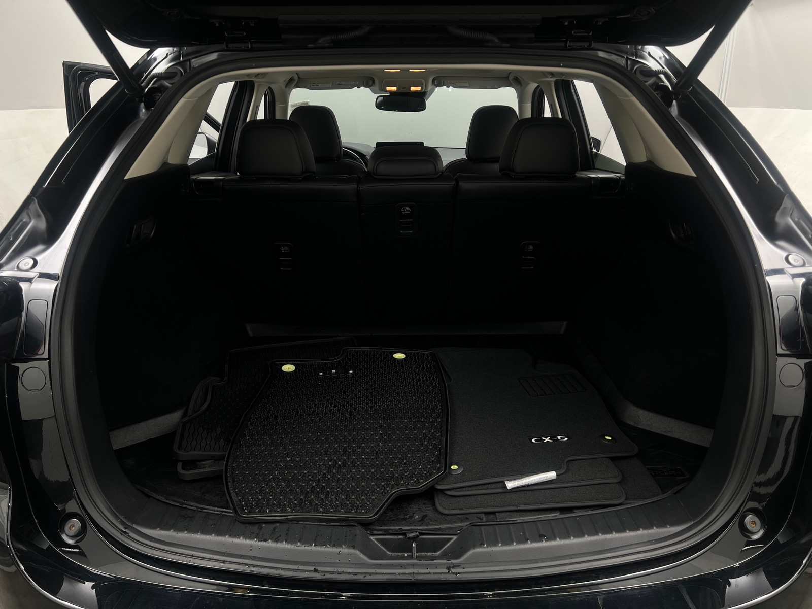 Thumbnail: 2021 Mazda CX-5 - 6