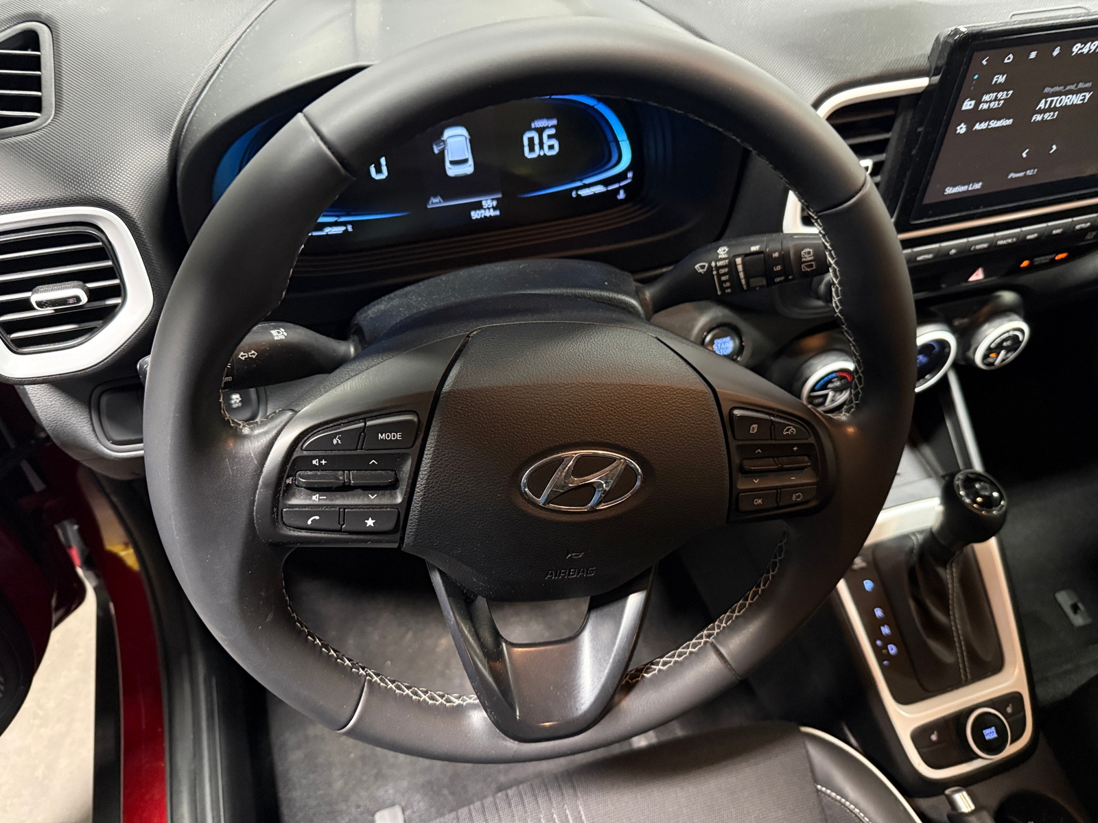 Thumbnail: 2023 Hyundai Venue - 5