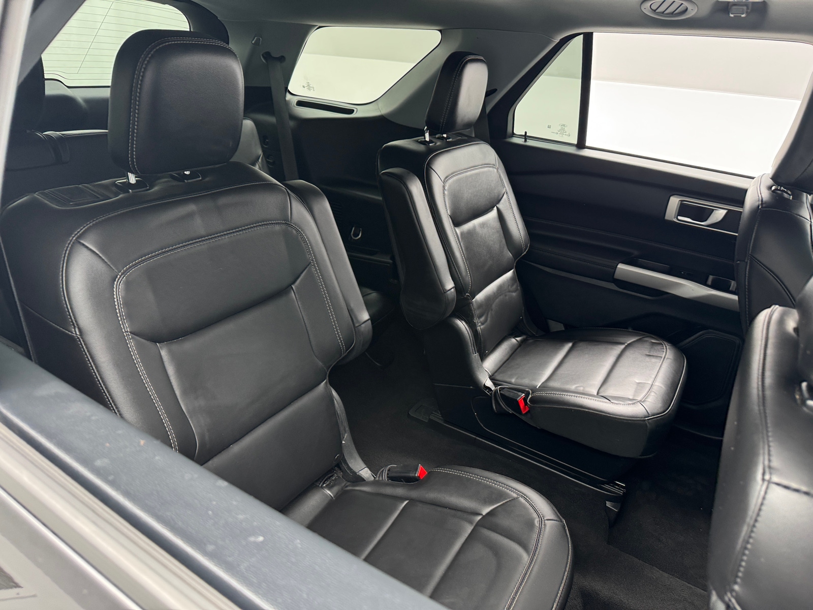 Thumbnail: 2023 Ford Explorer - 6