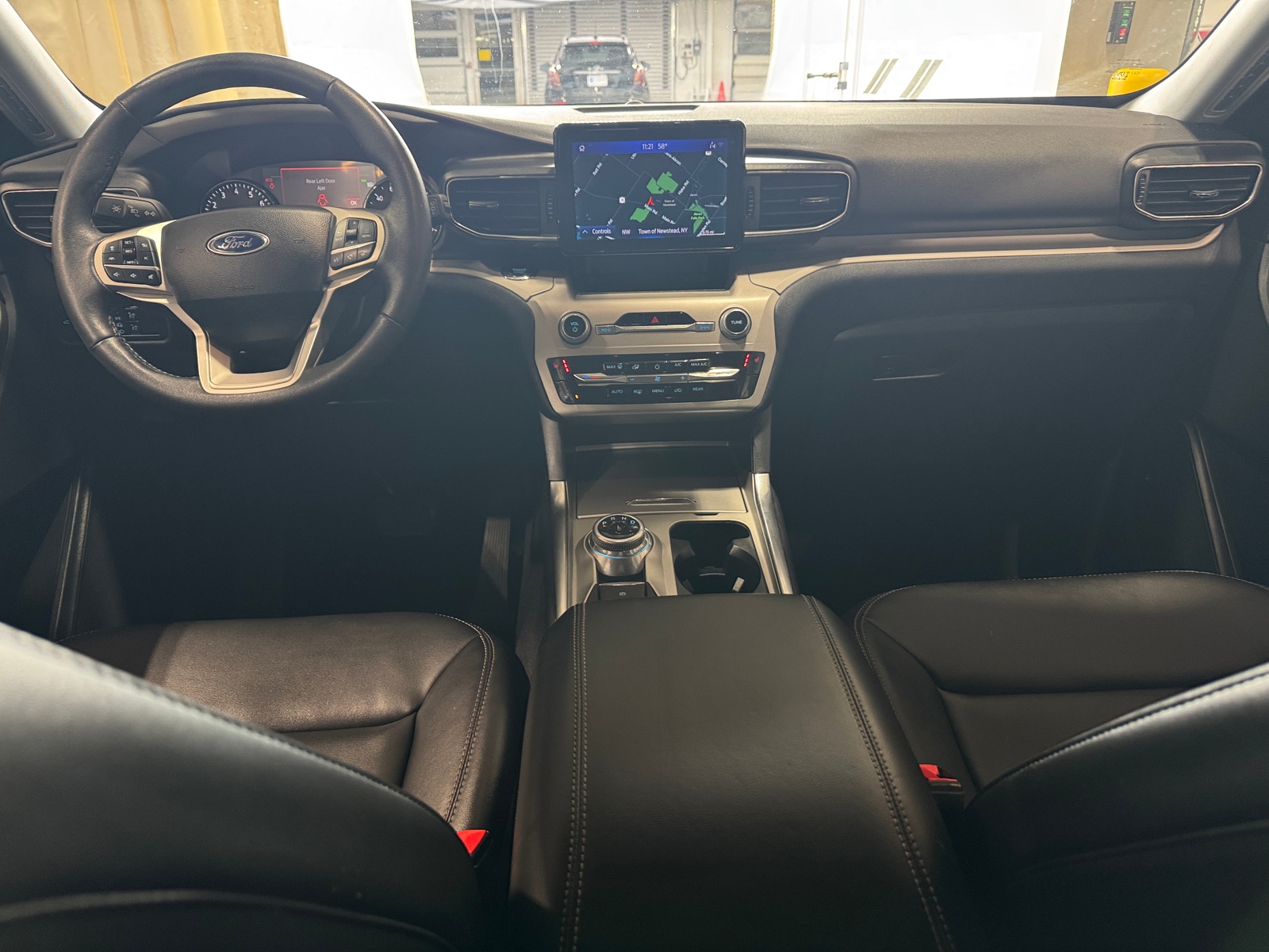 Thumbnail: 2023 Ford Explorer - 3