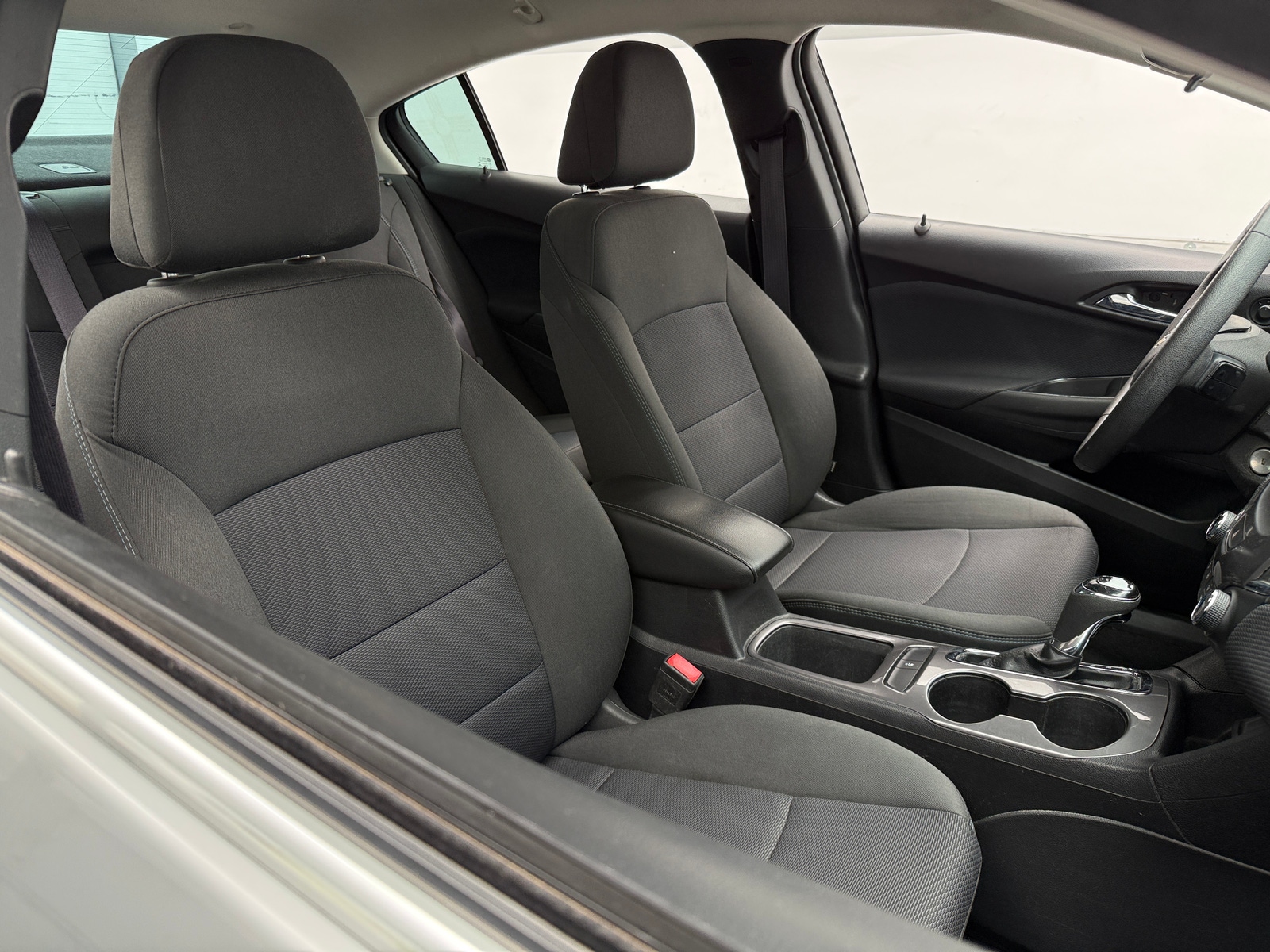 Thumbnail: 2016 Chevrolet Cruze - 2