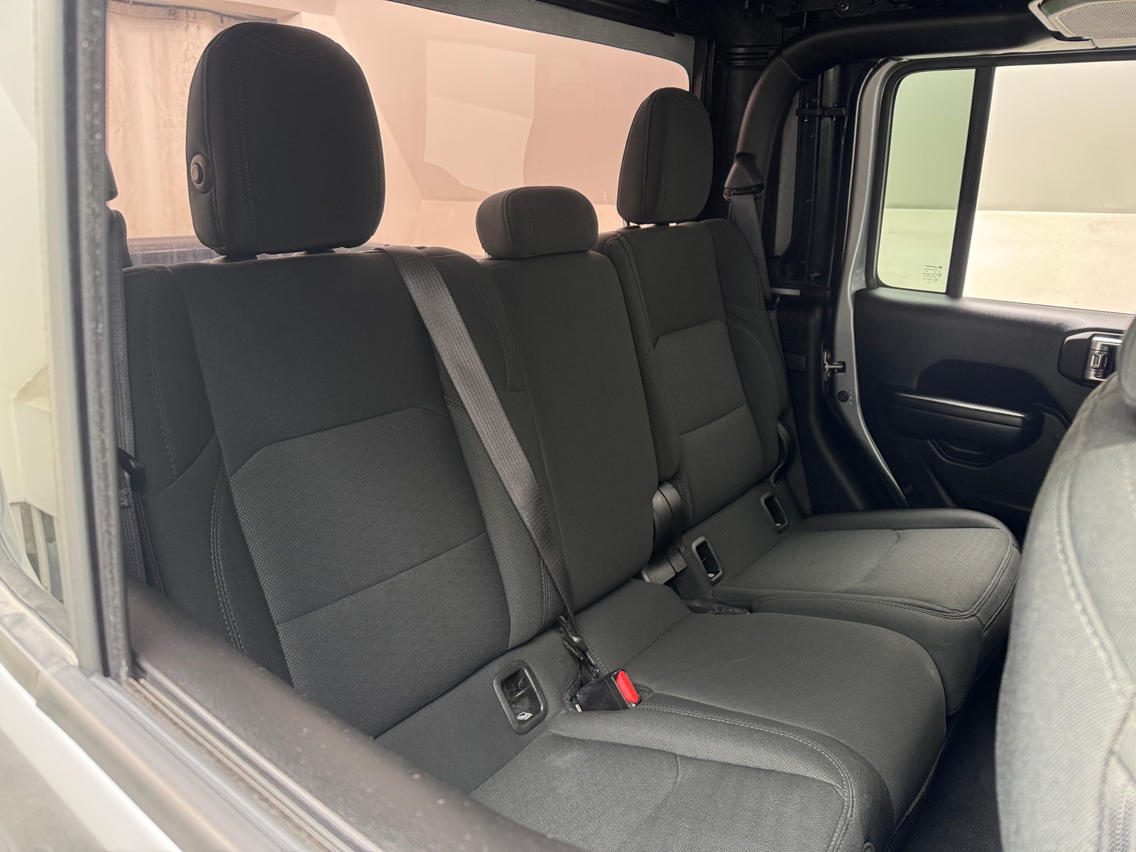 Thumbnail: 2021 Jeep Gladiator - 6