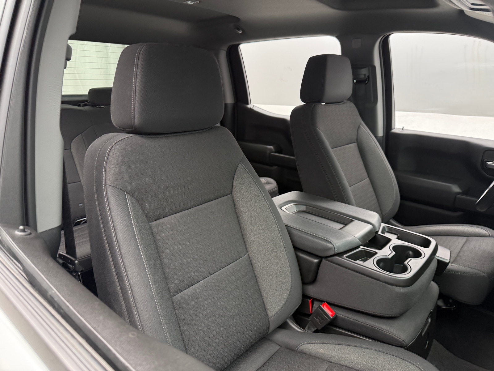 Thumbnail: 2025 Chevrolet Silverado 1500 - 2