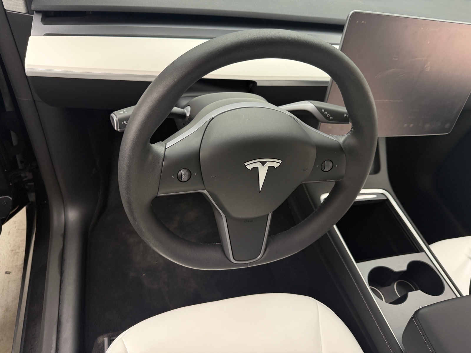 Thumbnail: 2024 Tesla Model Y - 4