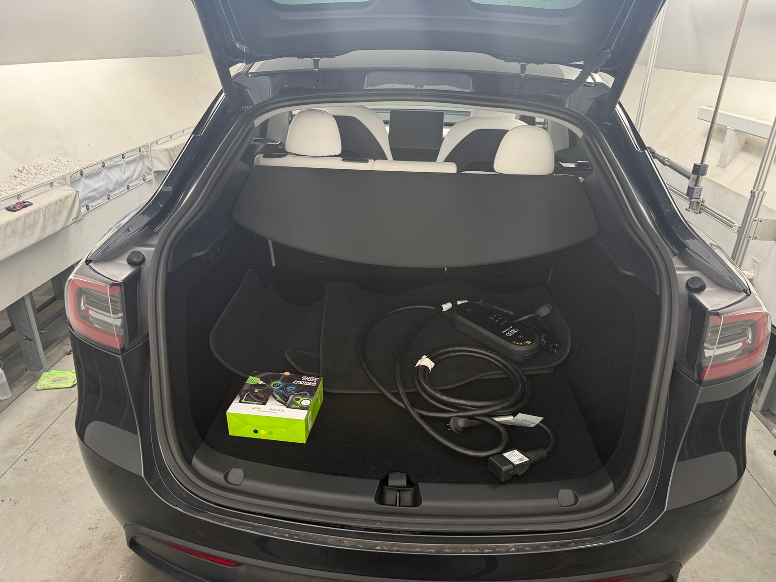 Thumbnail: 2024 Tesla Model Y - 6