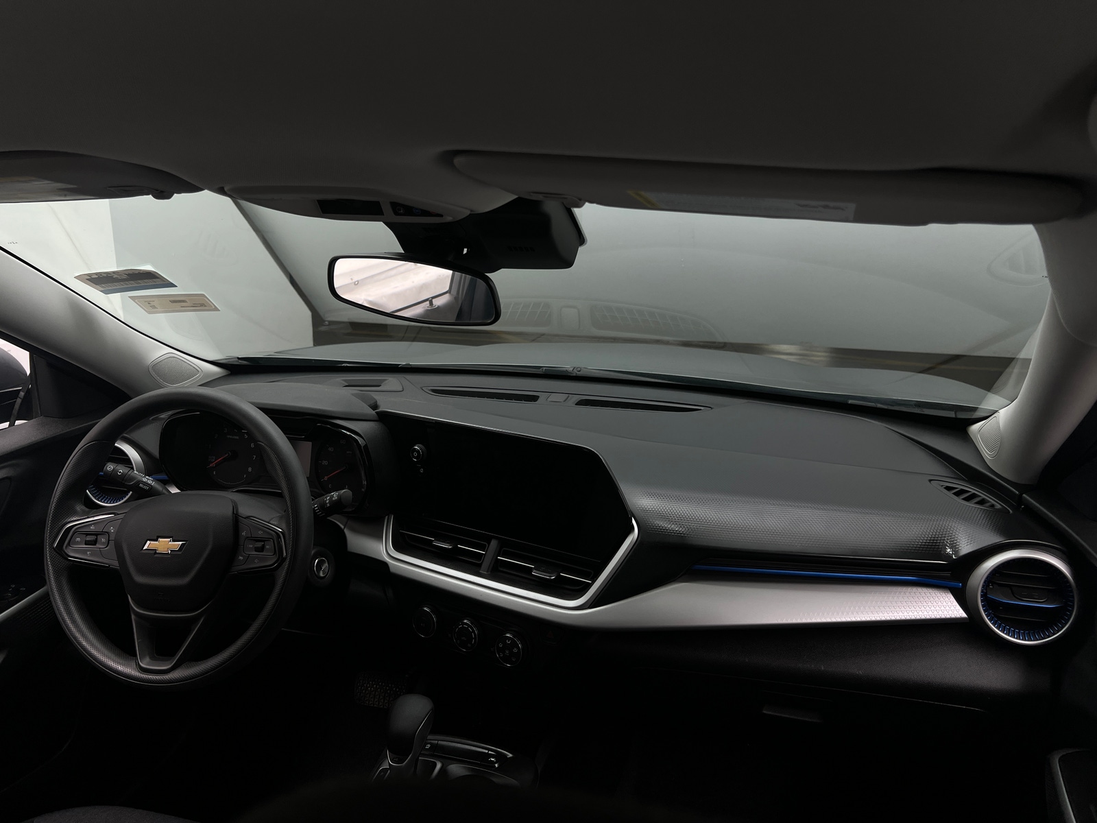 Thumbnail: 2024 Chevrolet Trax - 3