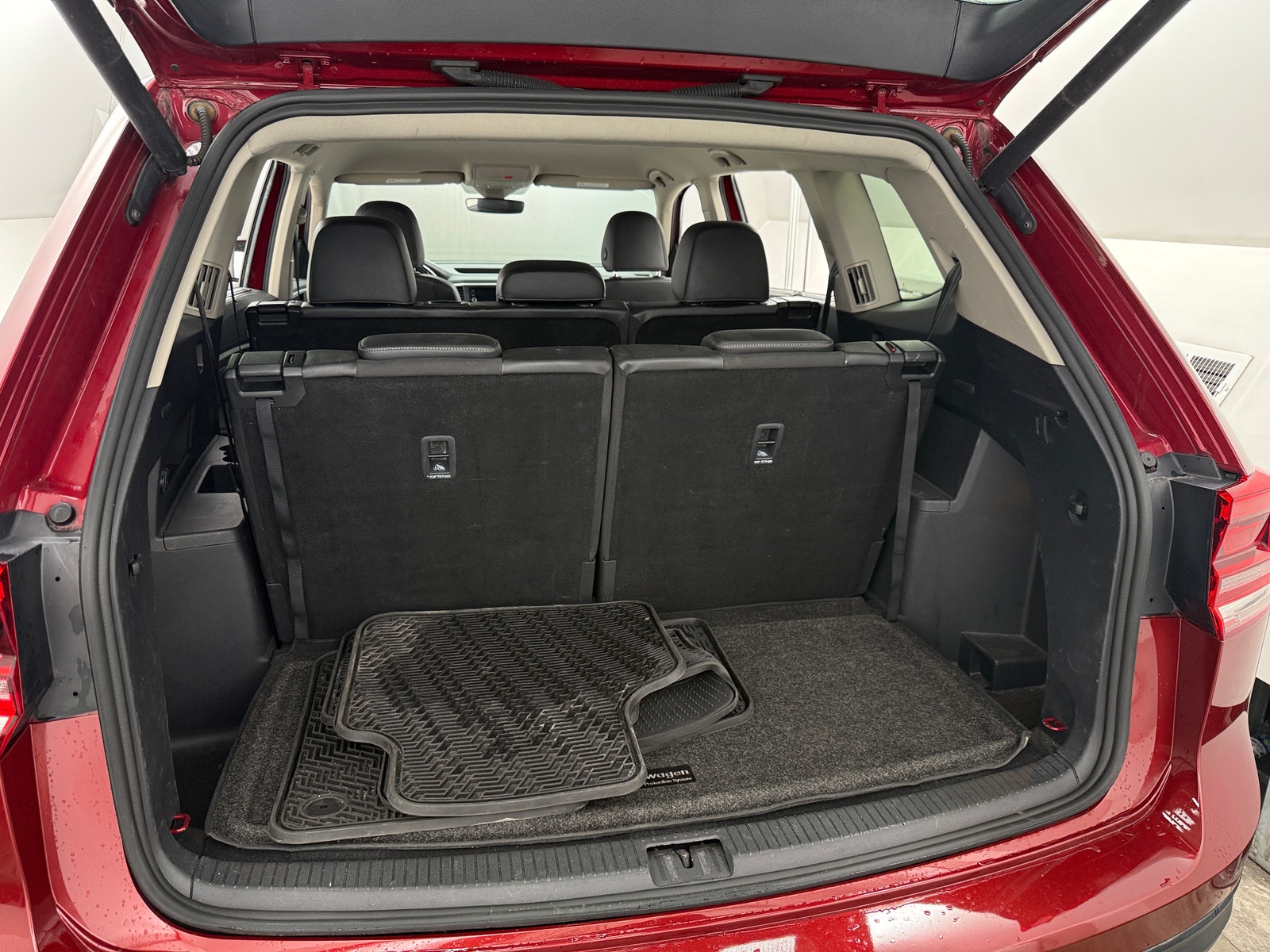 Thumbnail: 2019 Volkswagen Atlas - 6