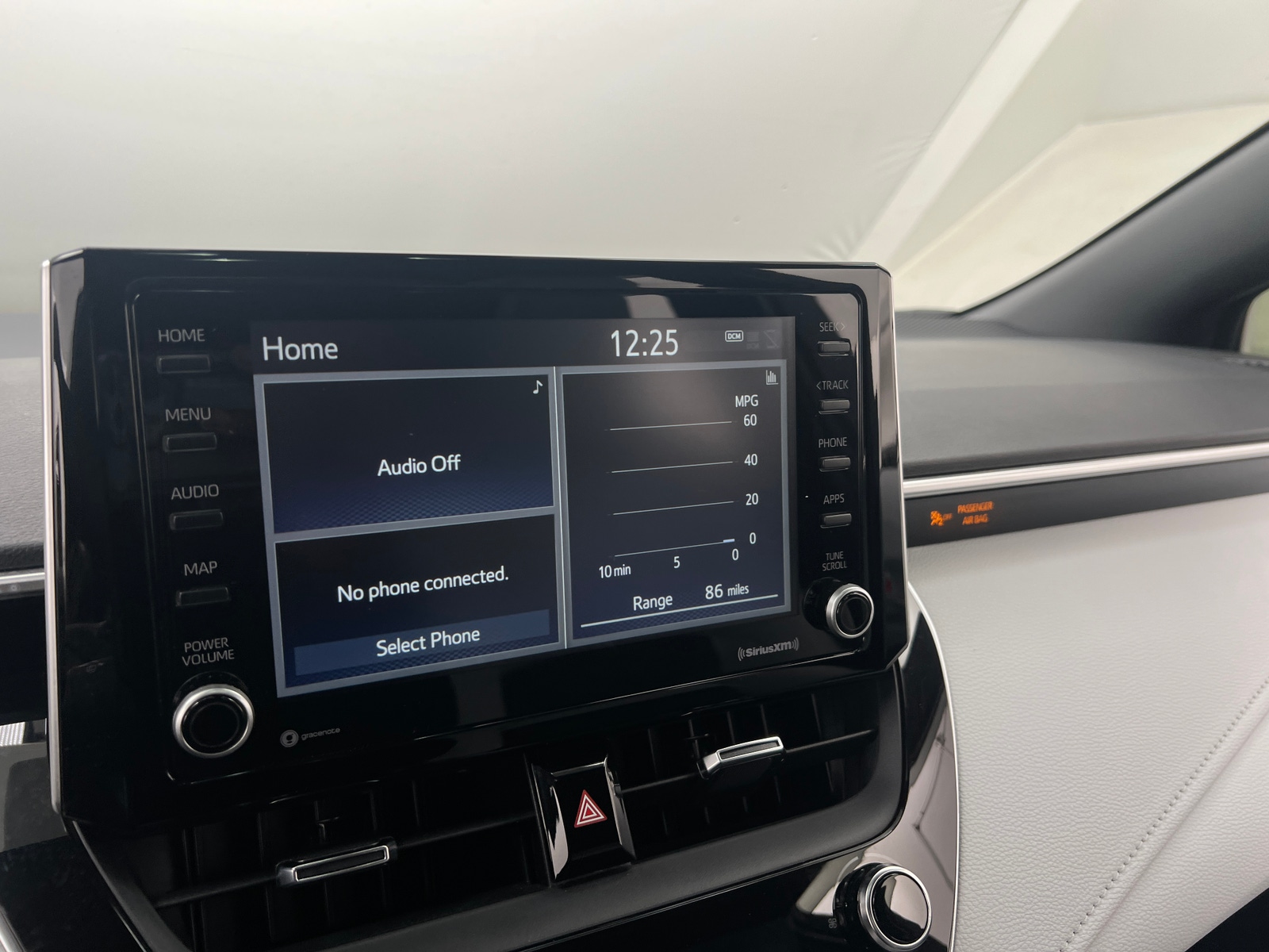 Thumbnail: 2022 Toyota Corolla - 4