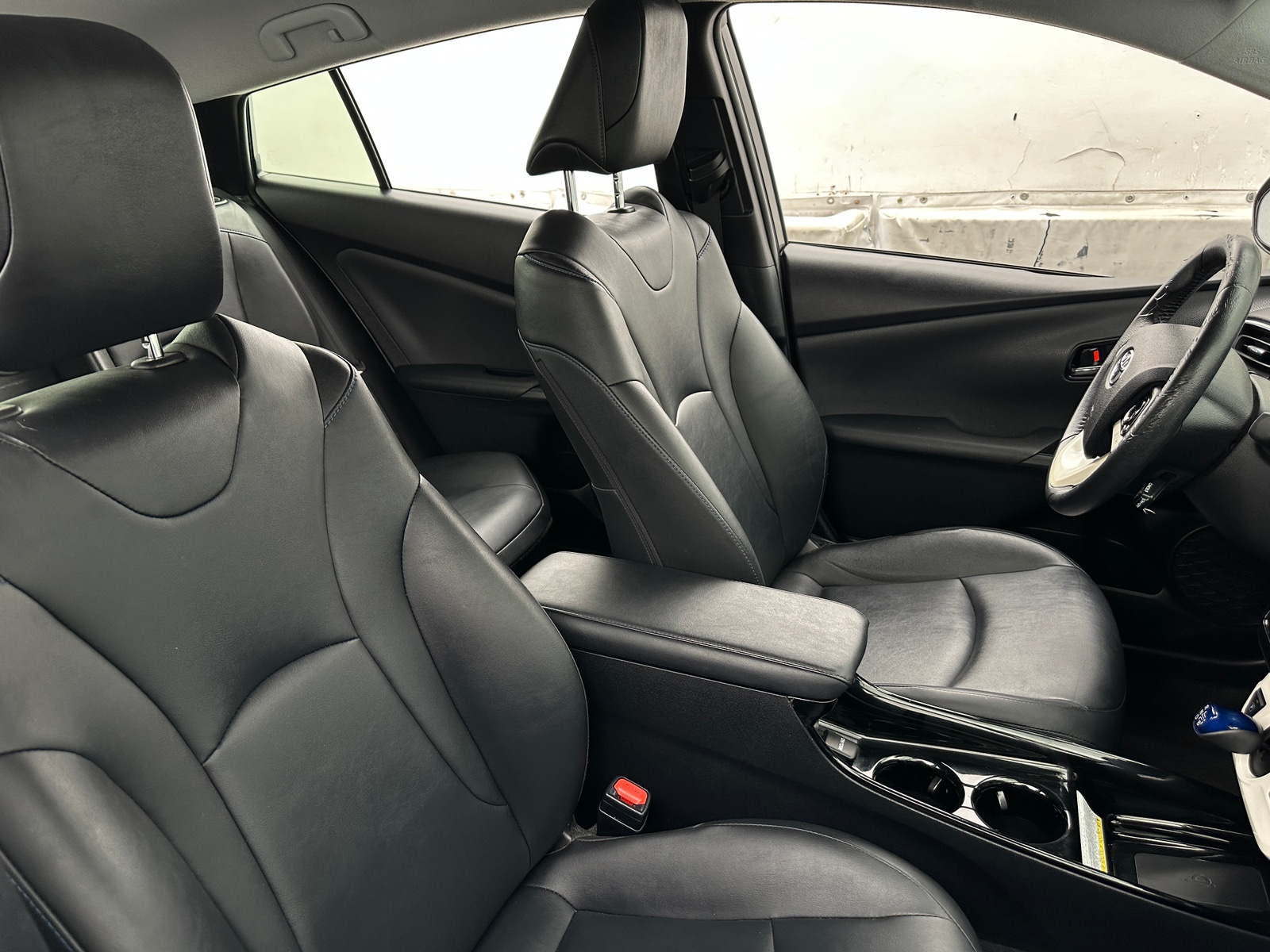 Thumbnail: 2017 Toyota Prius - 2