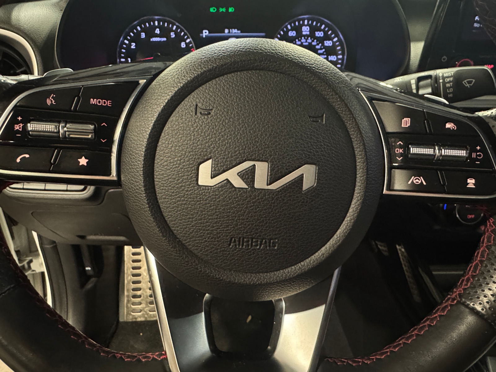 Thumbnail: 2023 Kia Forte - 4