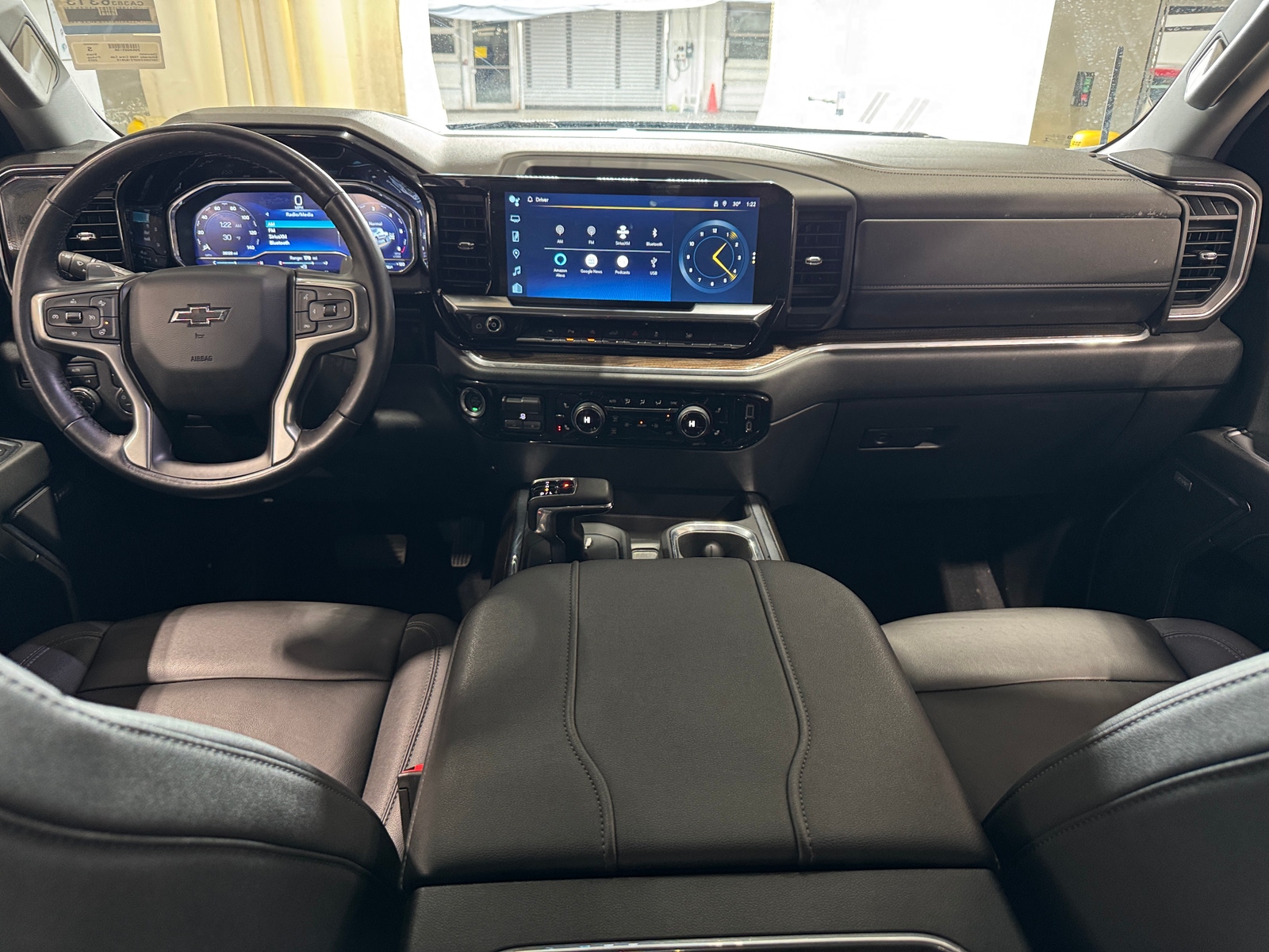 Thumbnail: 2023 Chevrolet Silverado 1500 - 3