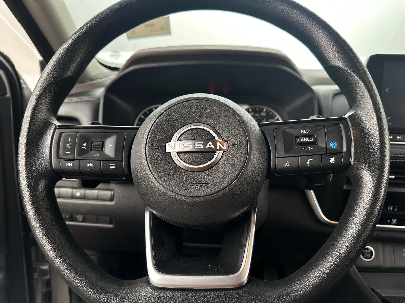 Thumbnail: 2023 Nissan Rogue - 5