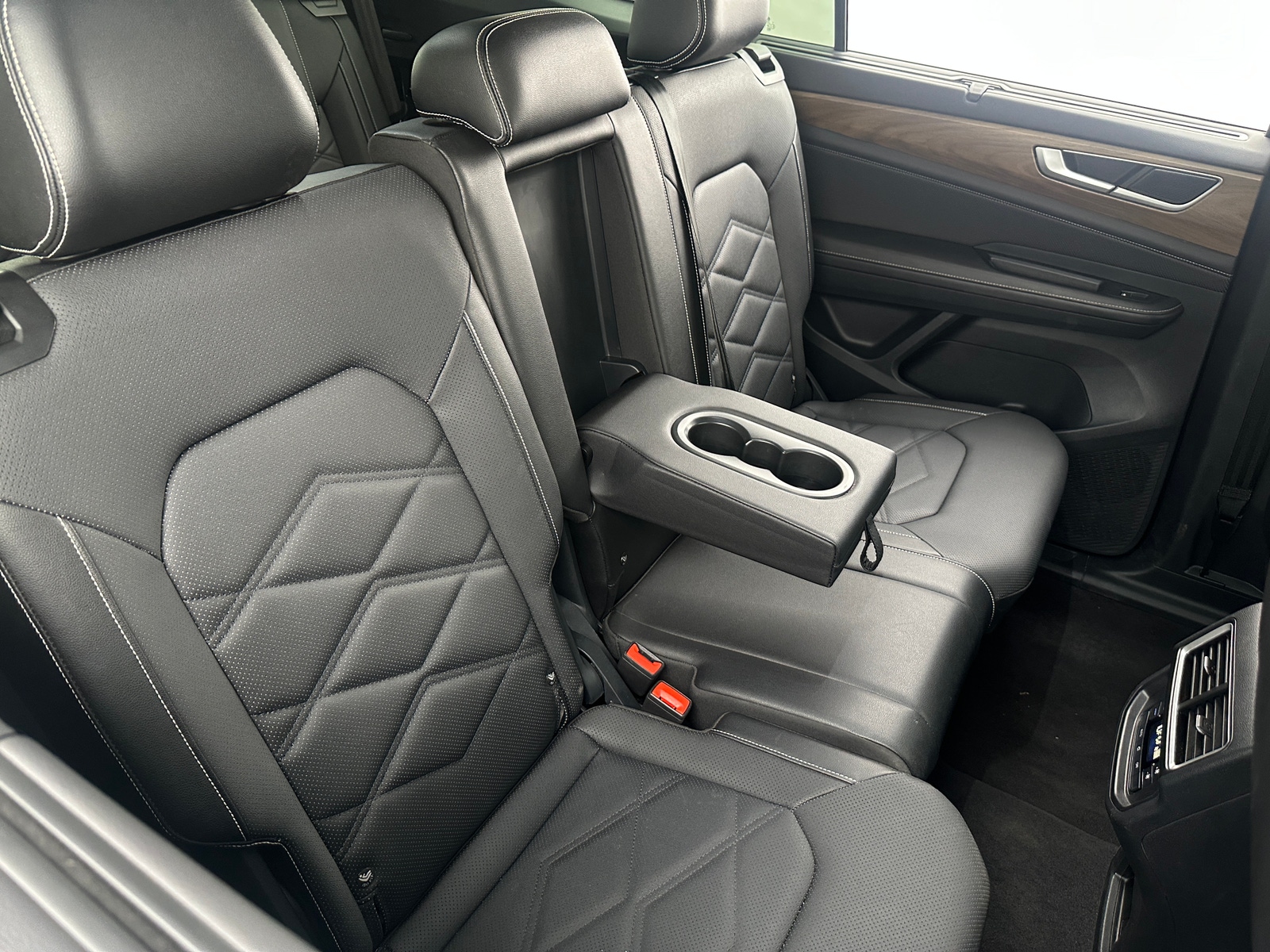 Thumbnail: 2025 Volkswagen Atlas - 5